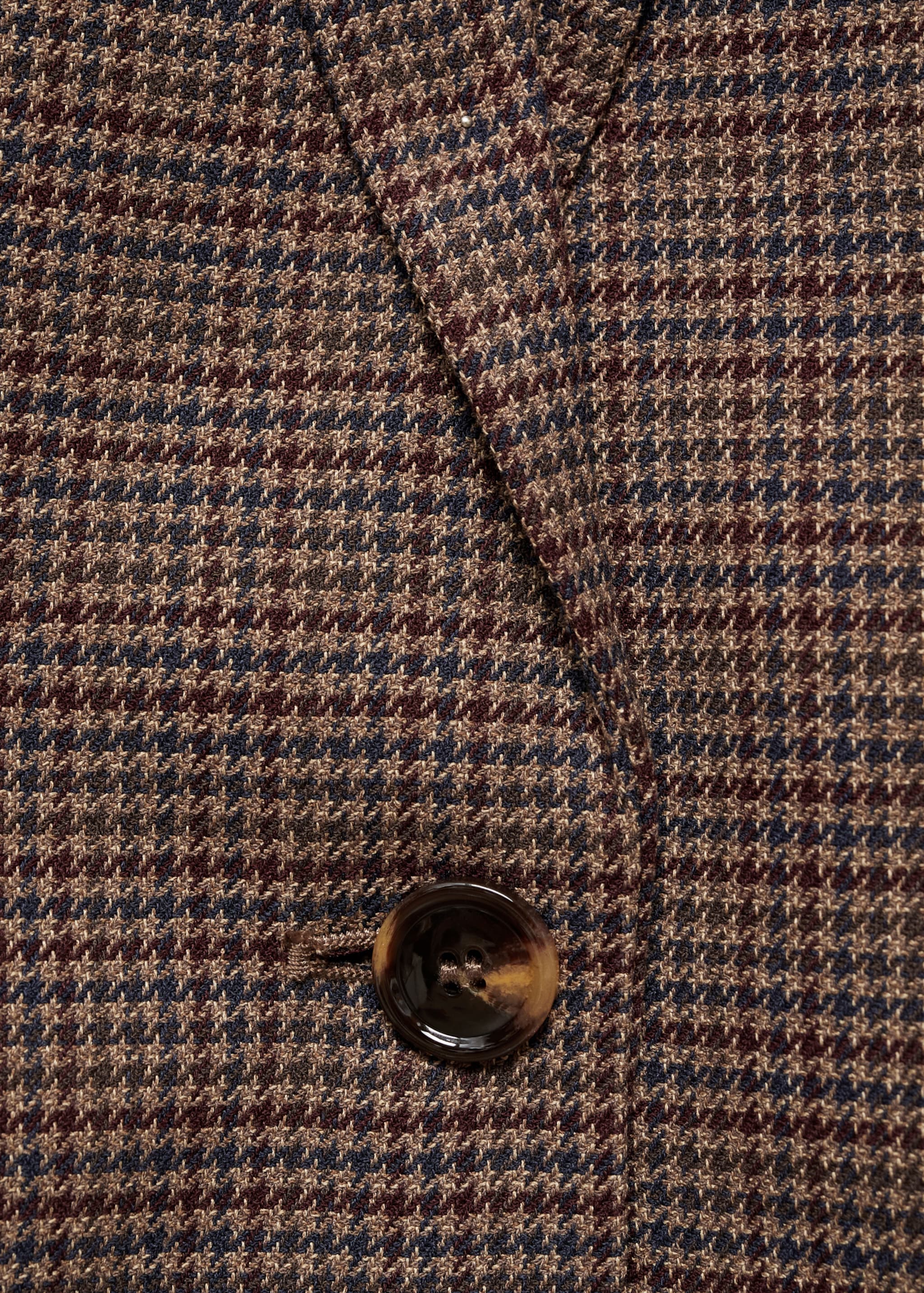 Houndstooth-check jacket - Details of the article 8, Maroon. Ref: 77068271-00.