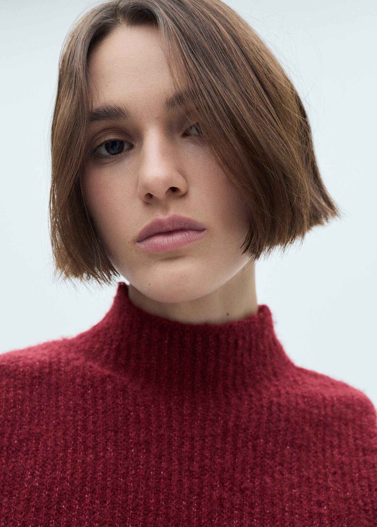 Perkins-neck knitted waistcoat - Details of the article 1