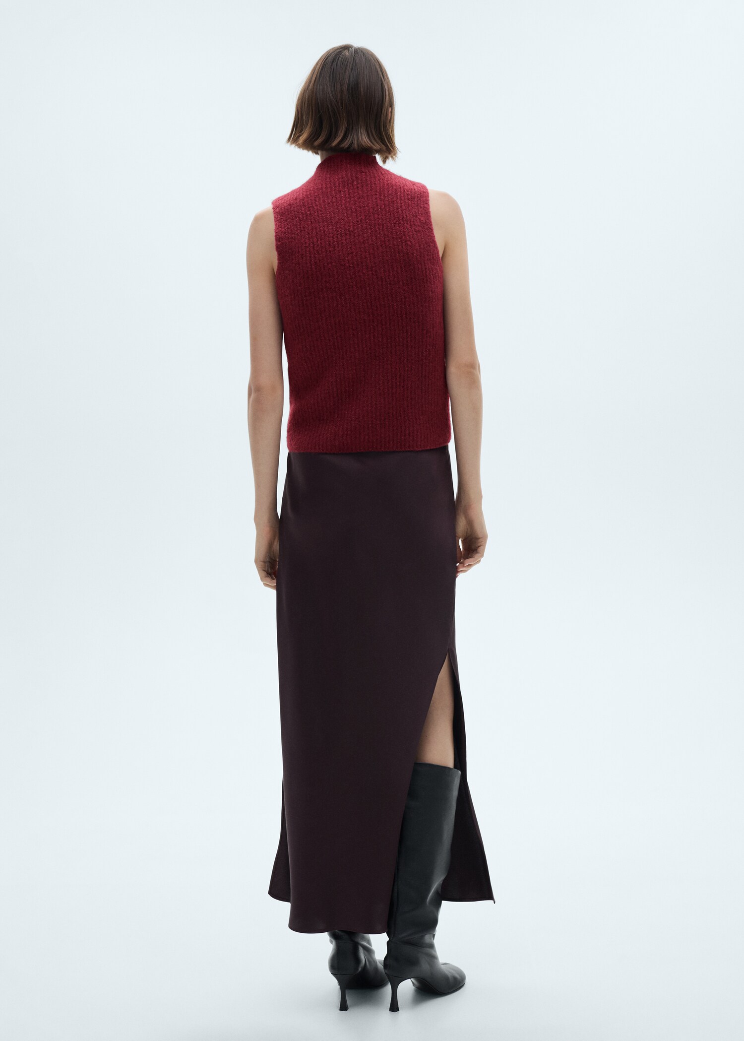 Perkins-neck knitted waistcoat - Reverse of the article