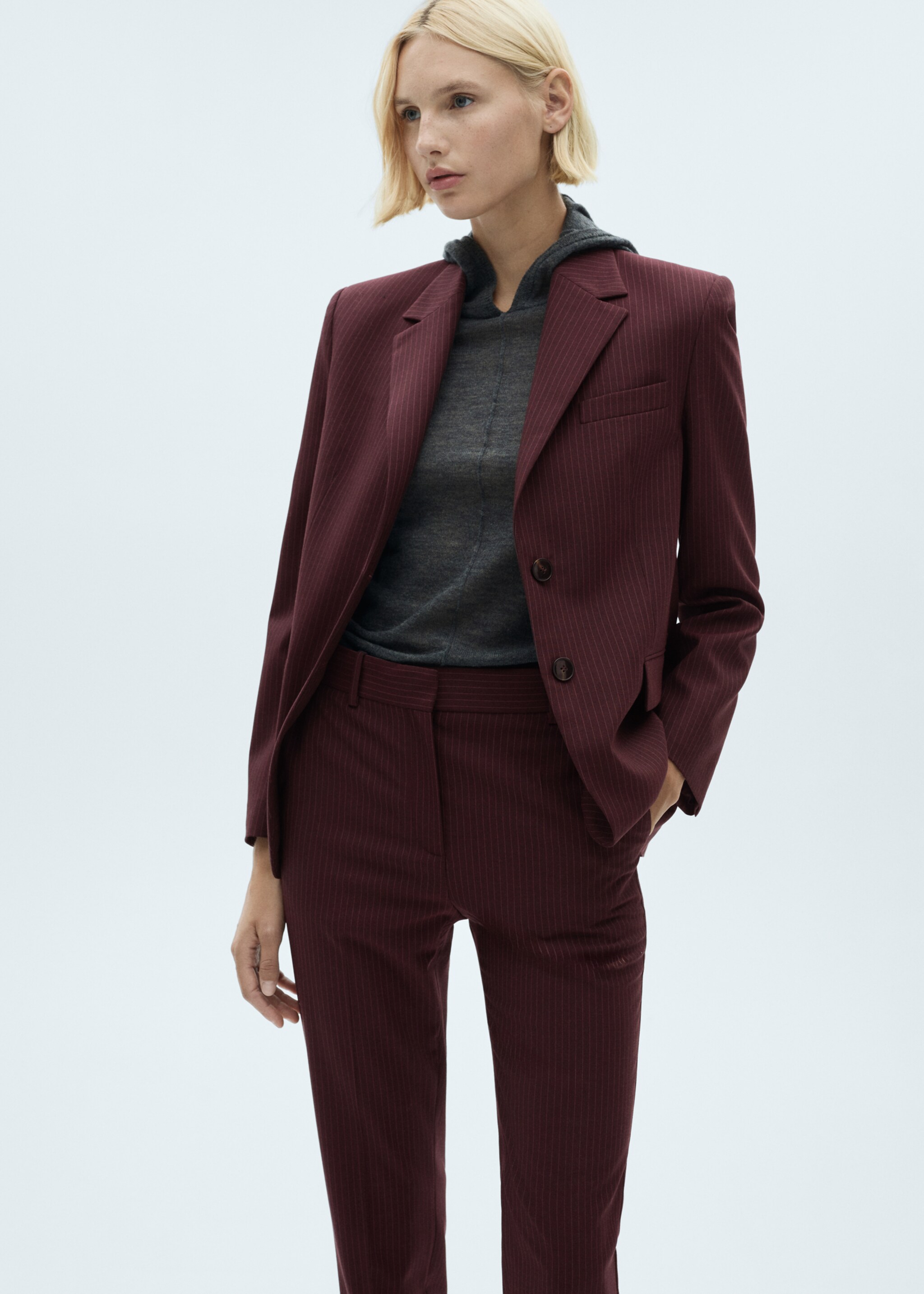 Pinstripe suit trousers - Details of the article 1, Maroon. Ref: 77068283-00.