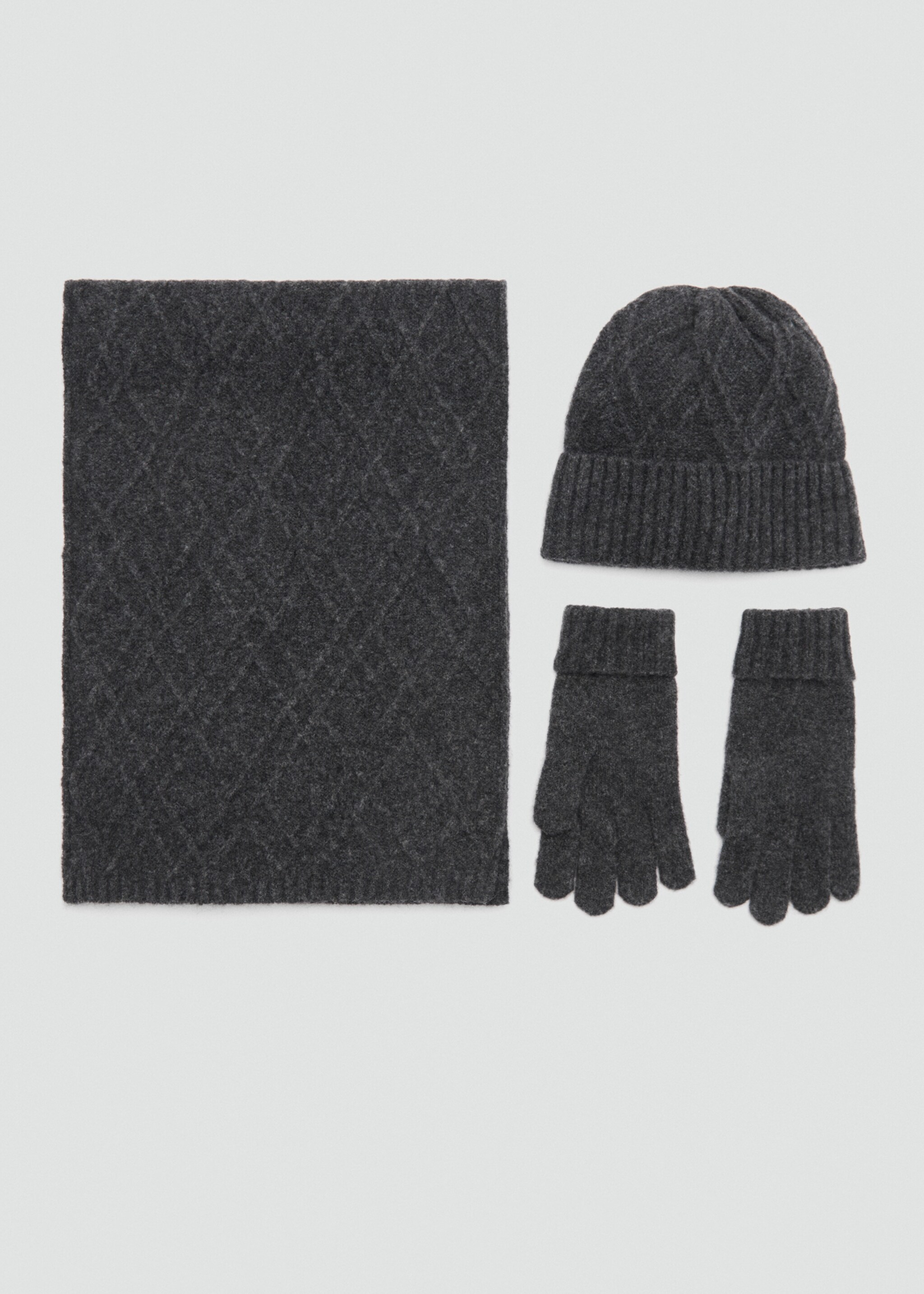 Wool braided scarf - Details of the article 1