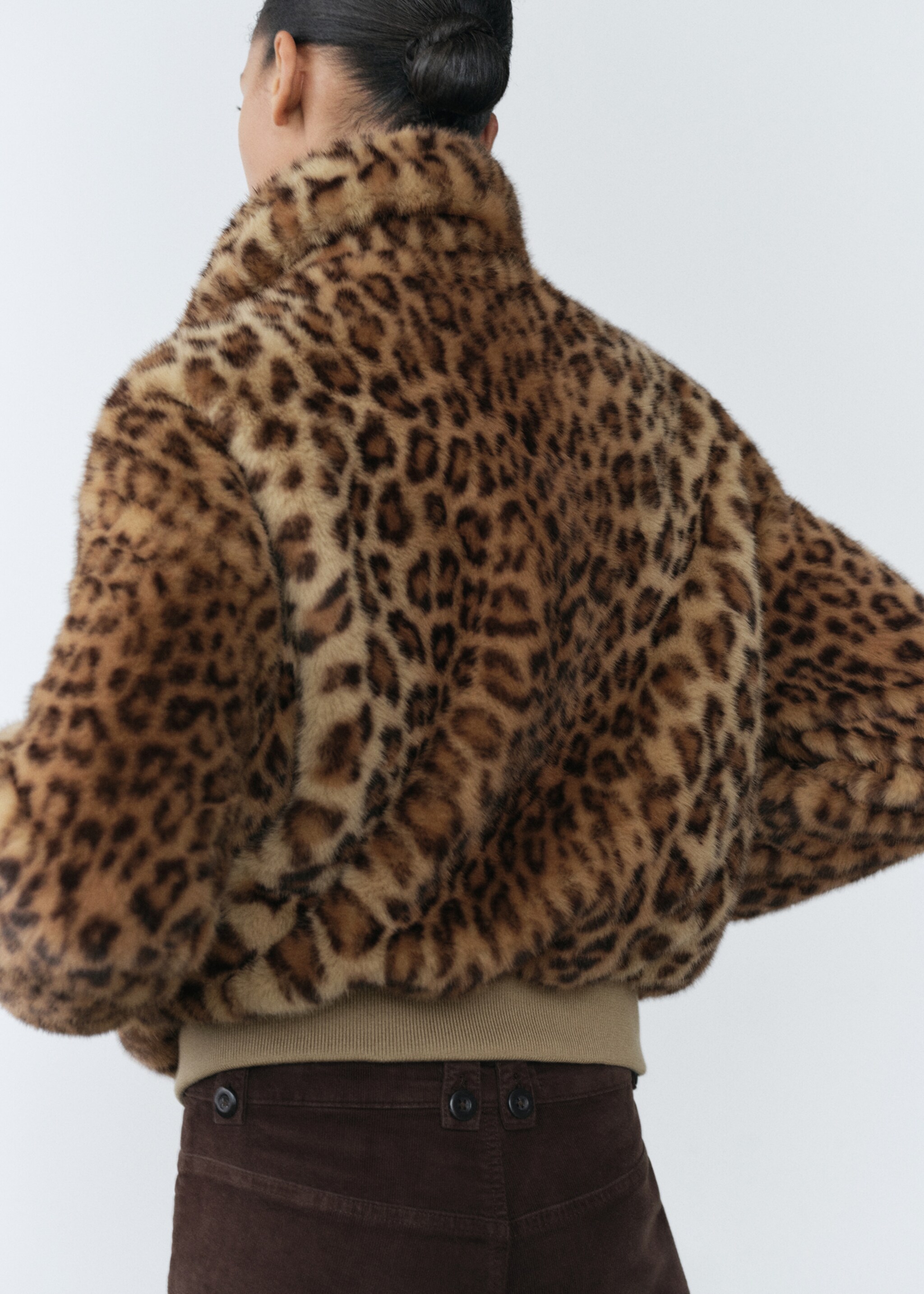 Faux-fur leopard-print jacket - Reverse of the article, Beige. Ref: 77068634-00.
