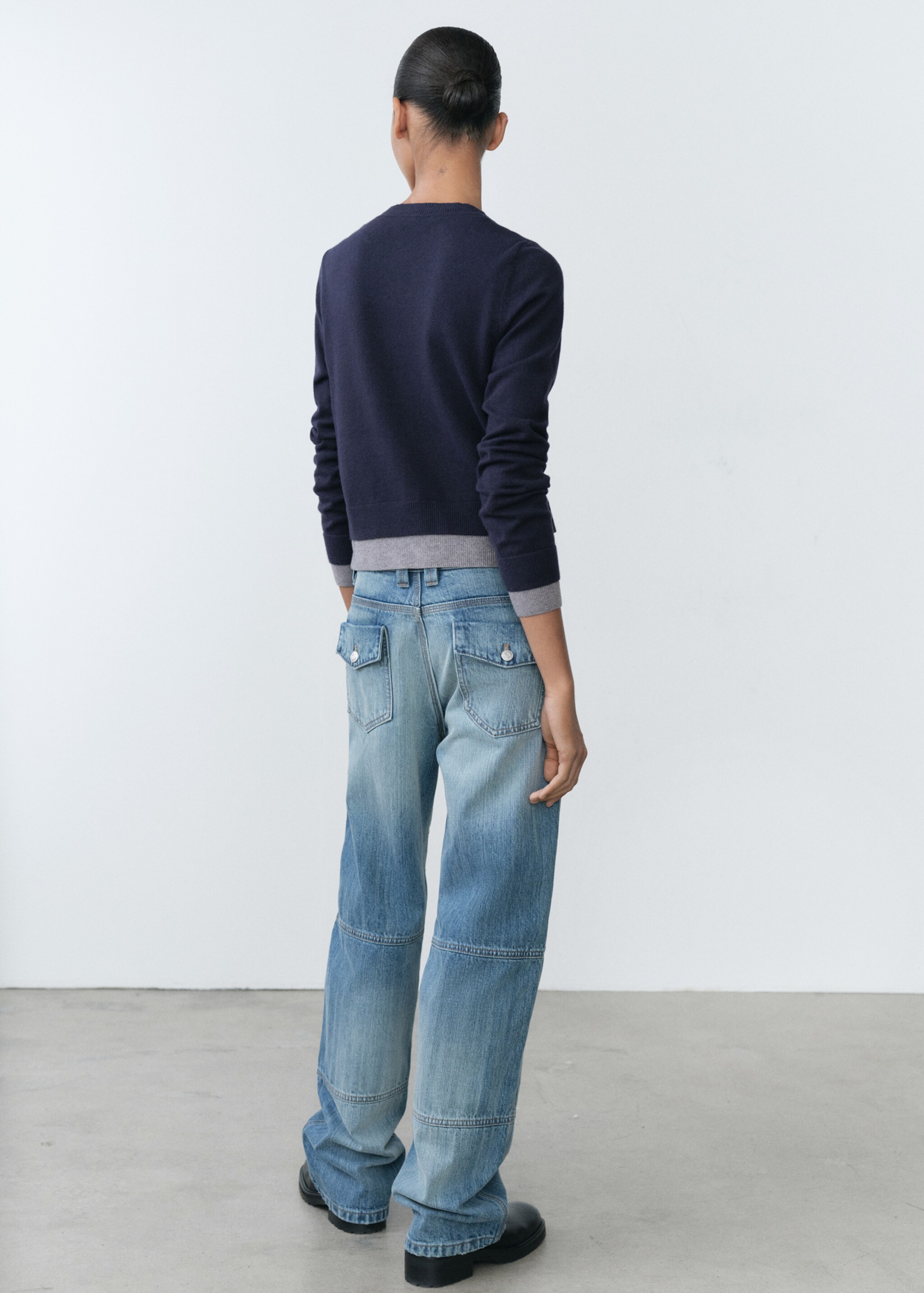 Wideleg jeans met sierstiksels - Achterkant van het artikel, Blauw. Ref: 77068635-00.