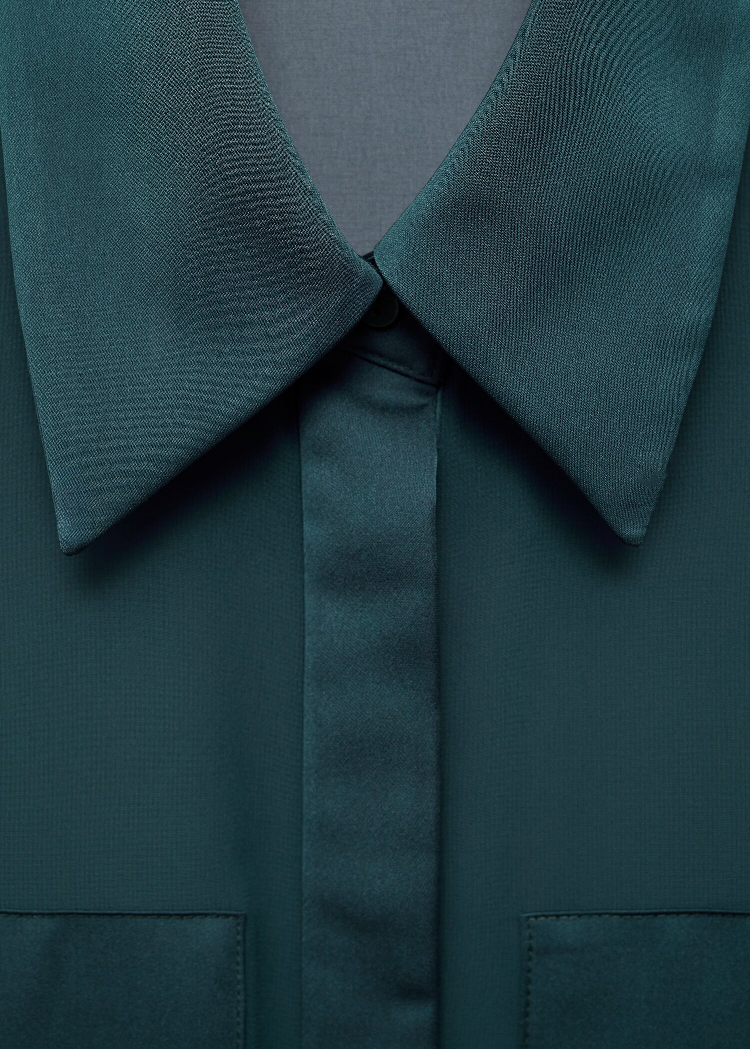 Camisa de chiffon com painéis acetinados - Pormenor do artigo 8