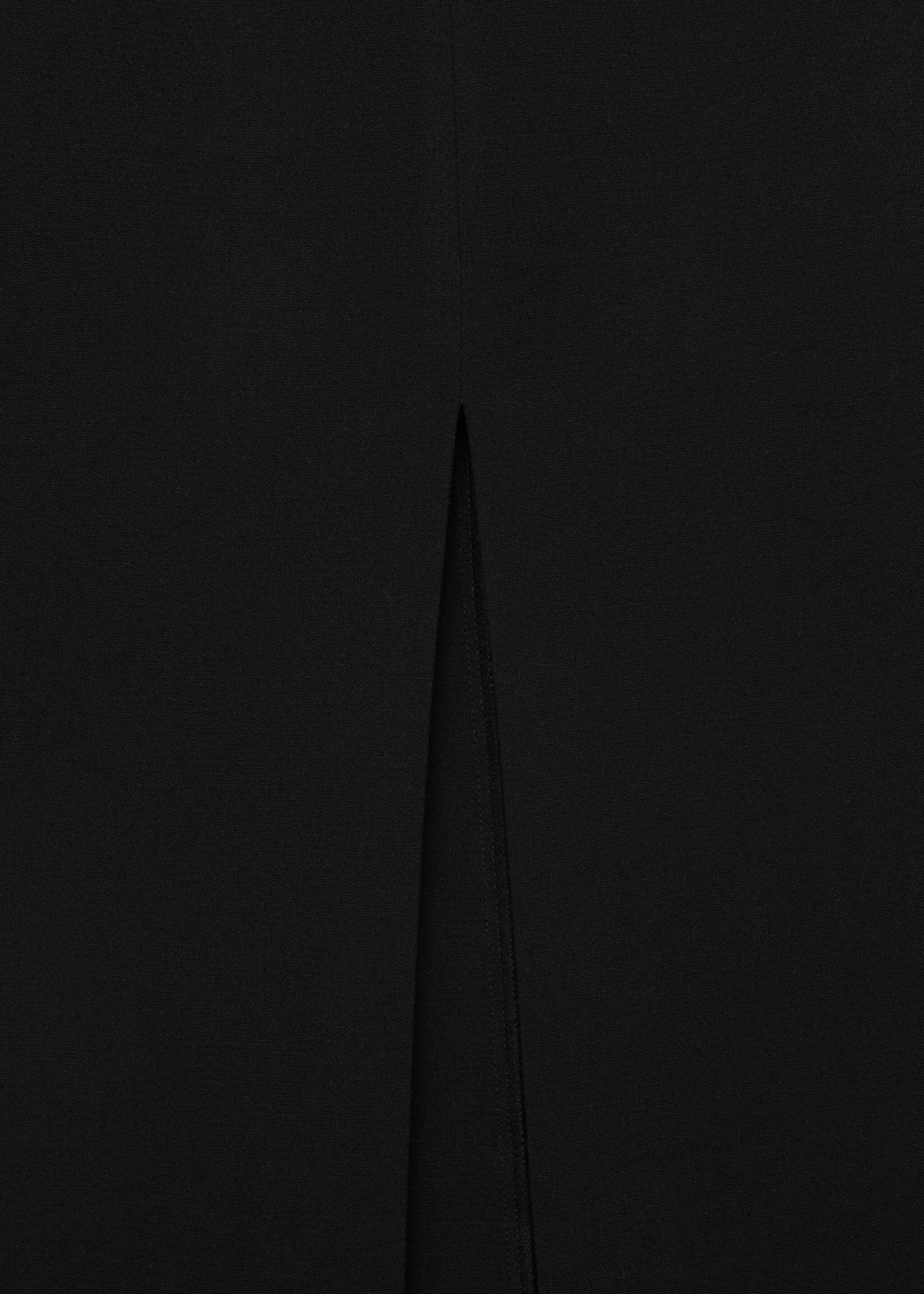Straight skirt with slit - Details of the article 0, Black. Ref: 77069059-00.