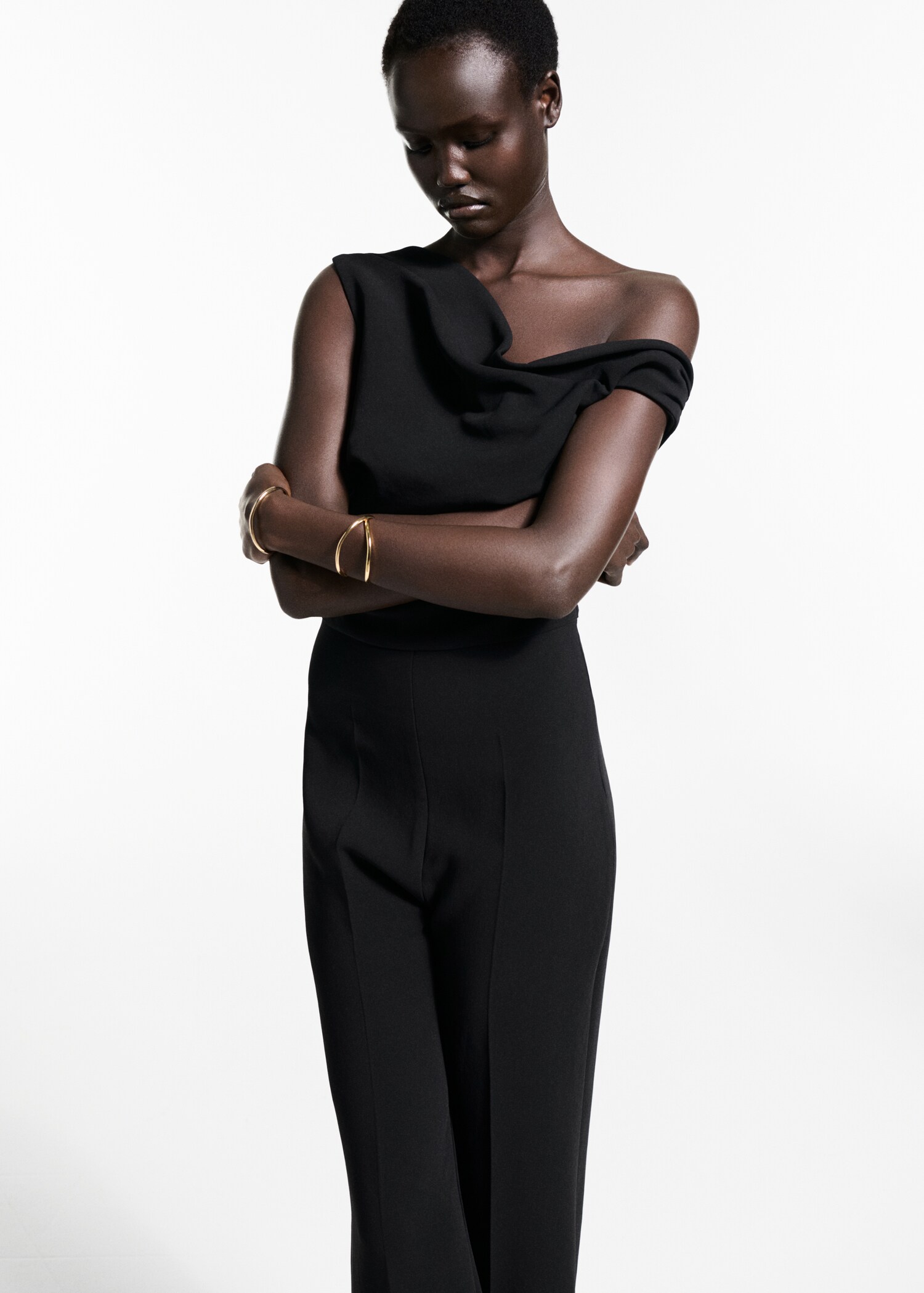 Robes de soirée pour femme 2025 | MANGO OUTLET France métropolitaine