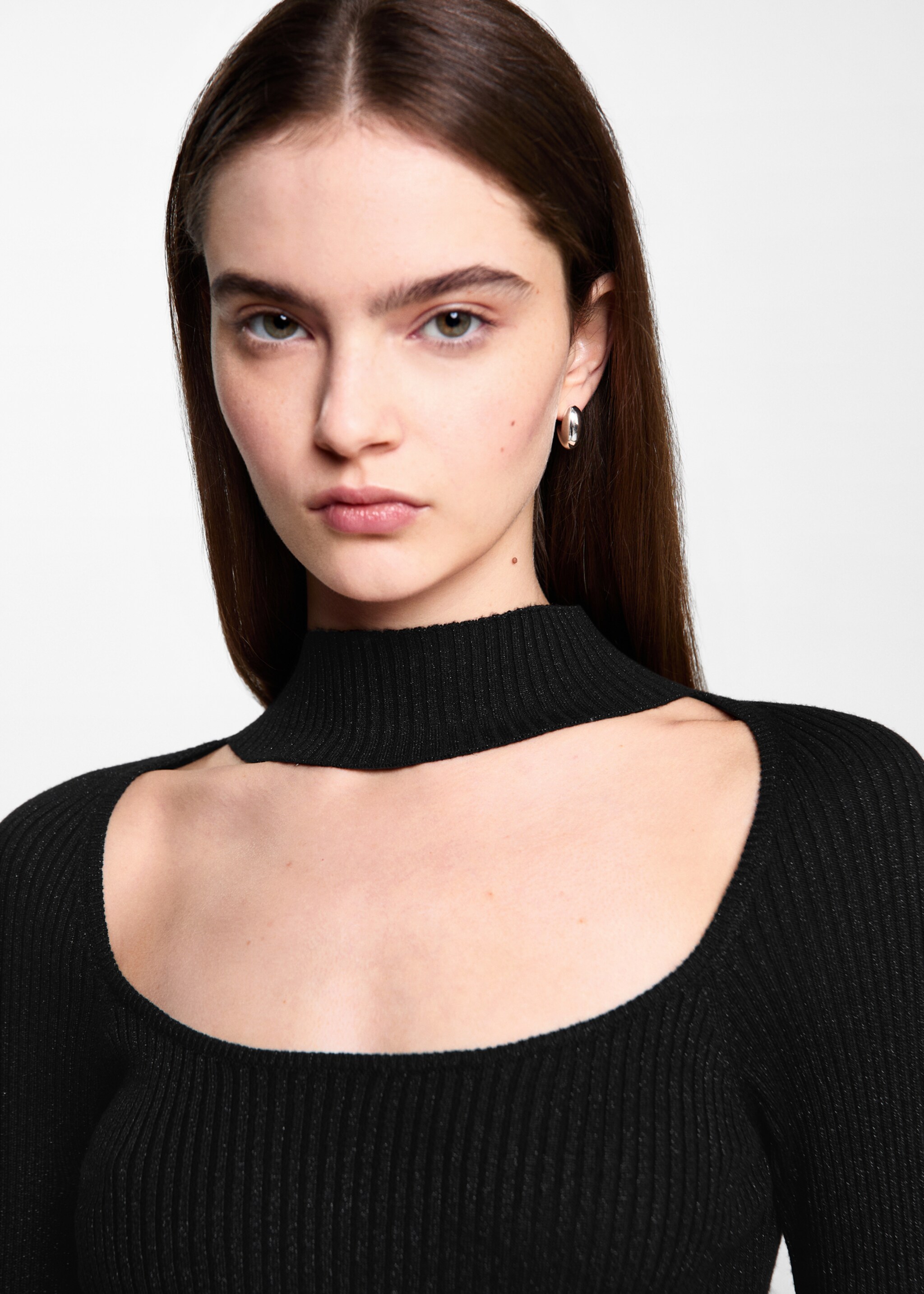 Geripptes Lurexkleid - Detail des Artikels 1, Schwarz. Ref: 77069066-00.