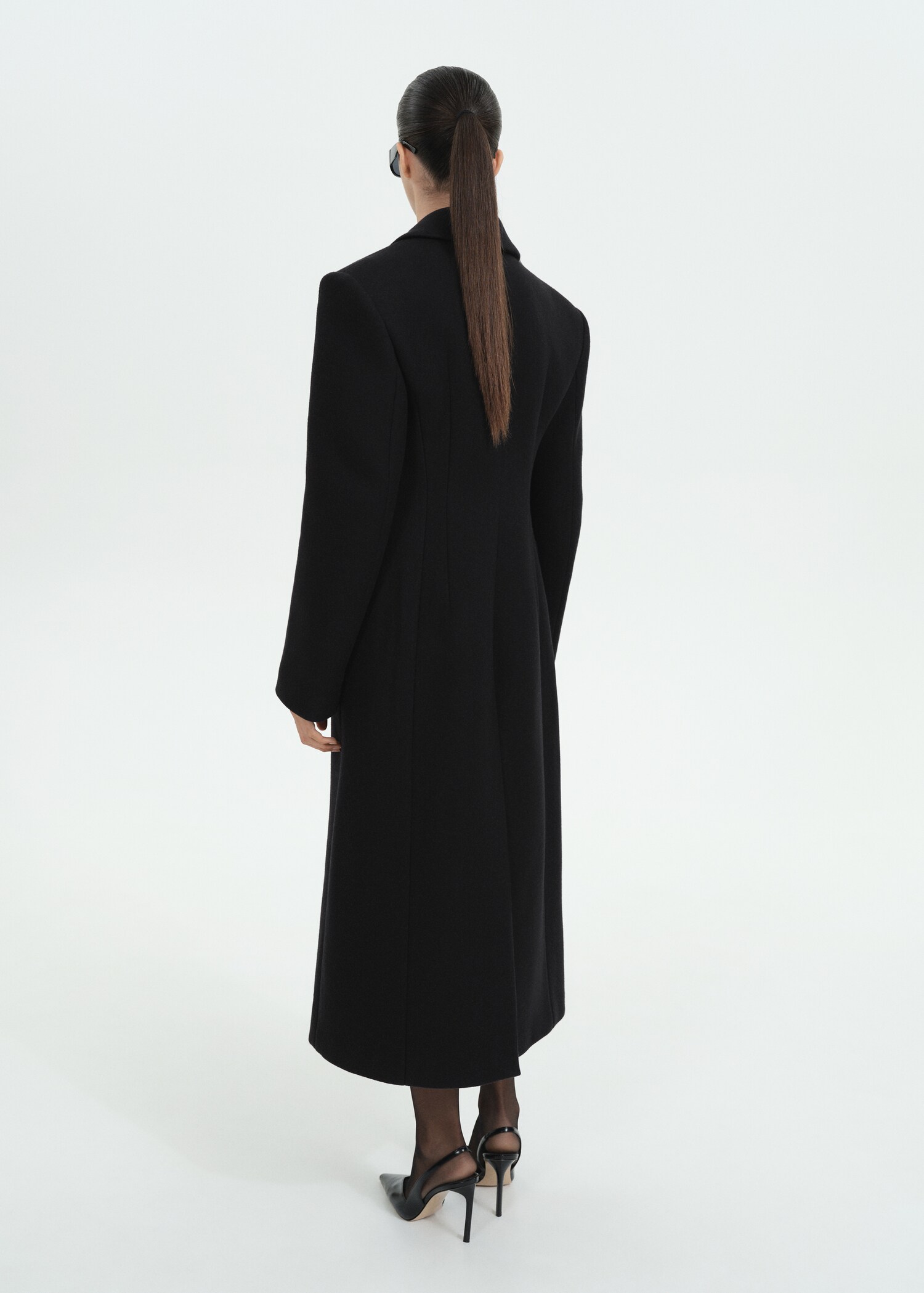 Structured wool coat - Reverse of the article