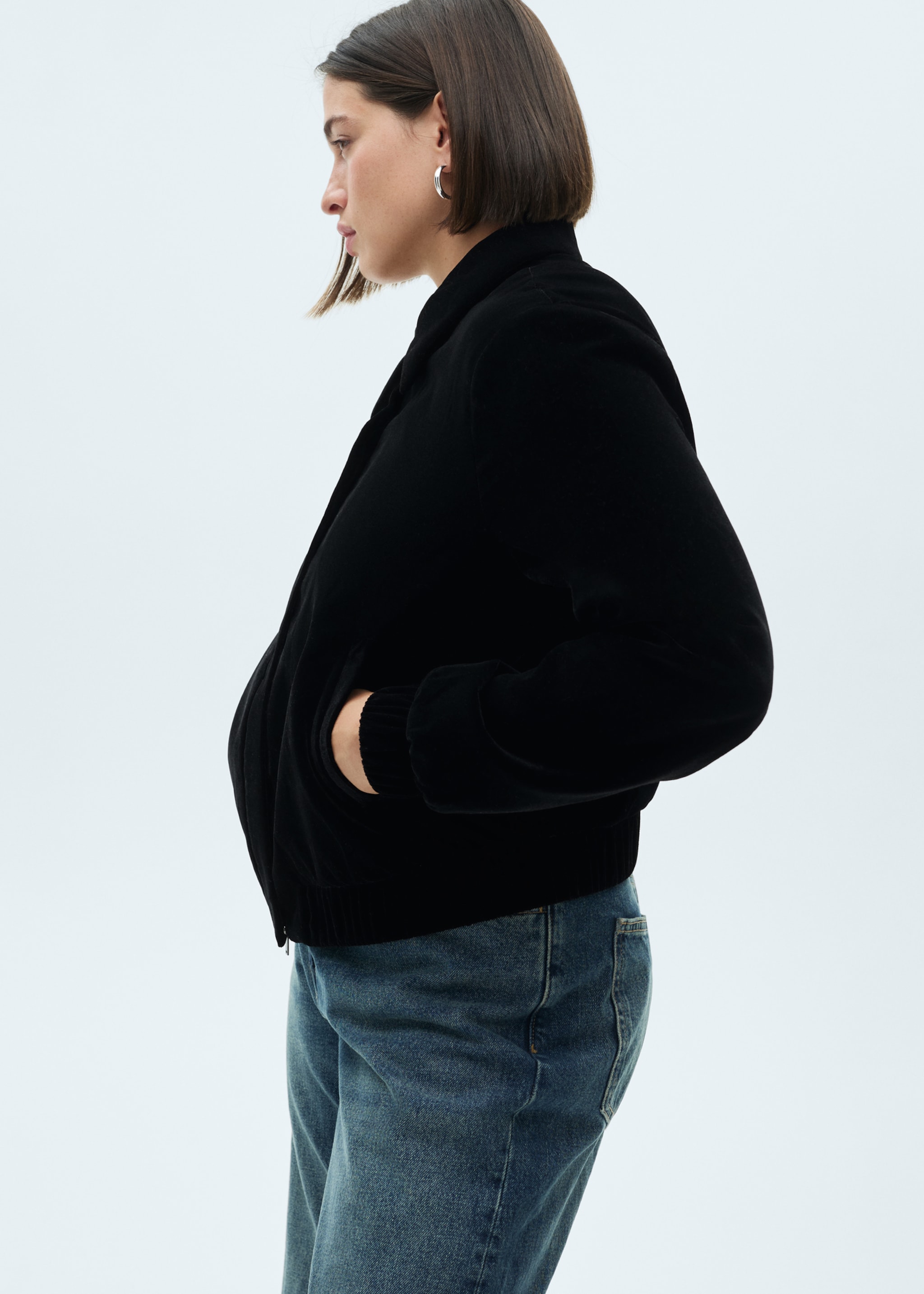 Velvet Bomber Jacket - Details of the article 5, Black. Ref: 77069237-00.