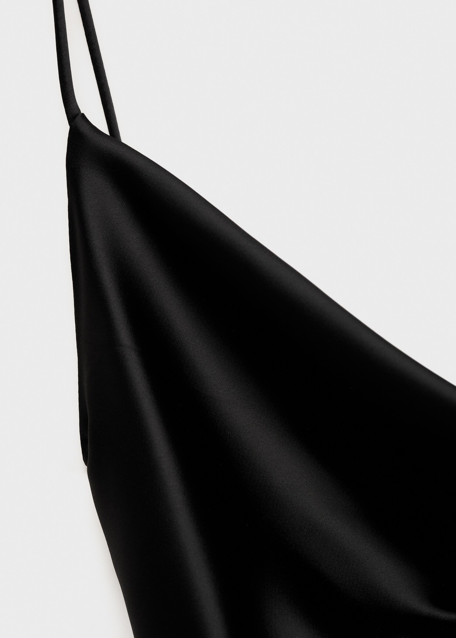 Kurzes Kleid mit gekreuztem Rücken - Detail des Artikels 0