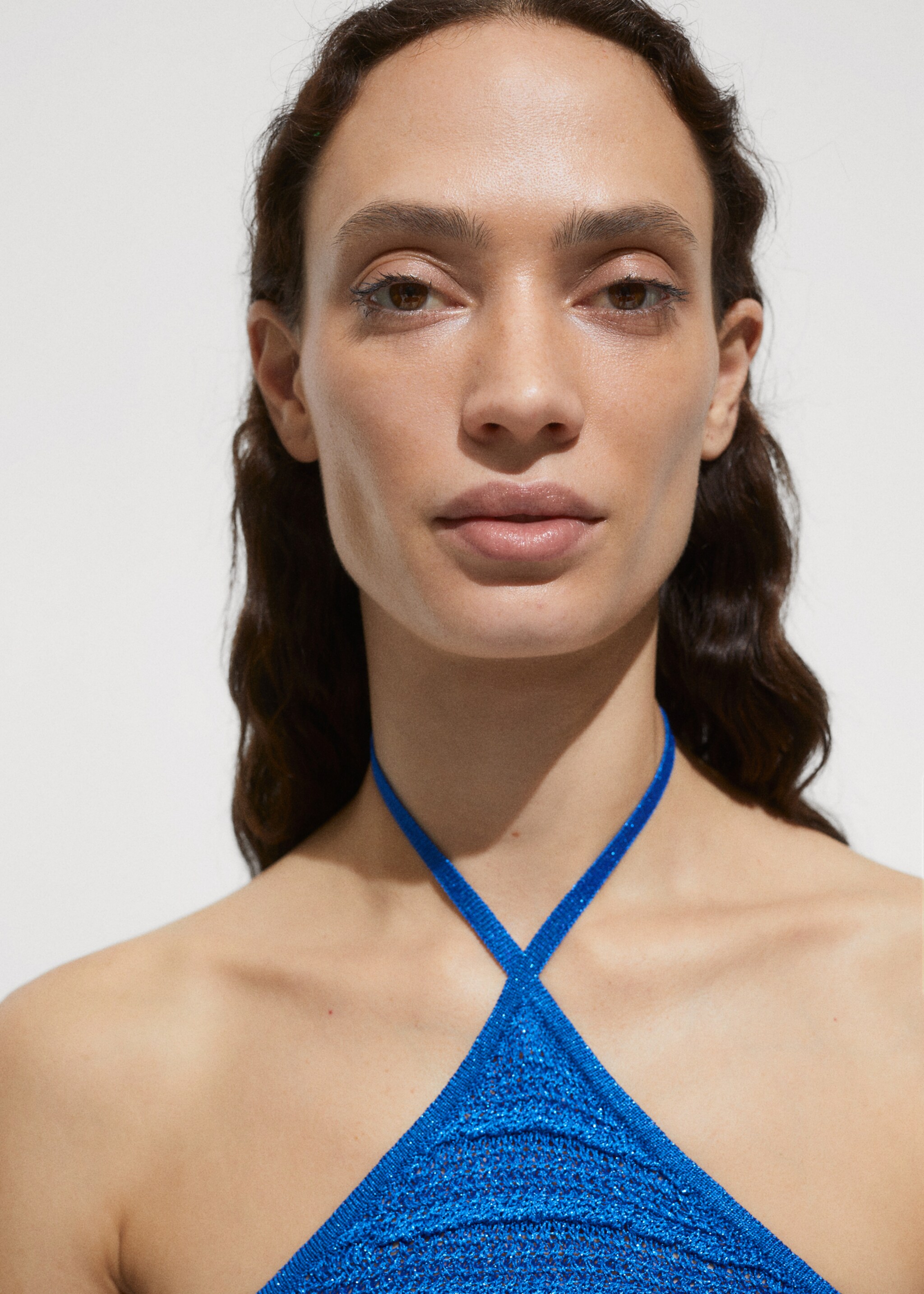 Neckholder-Strickkleid aus Lurex - Detail des Artikels 1