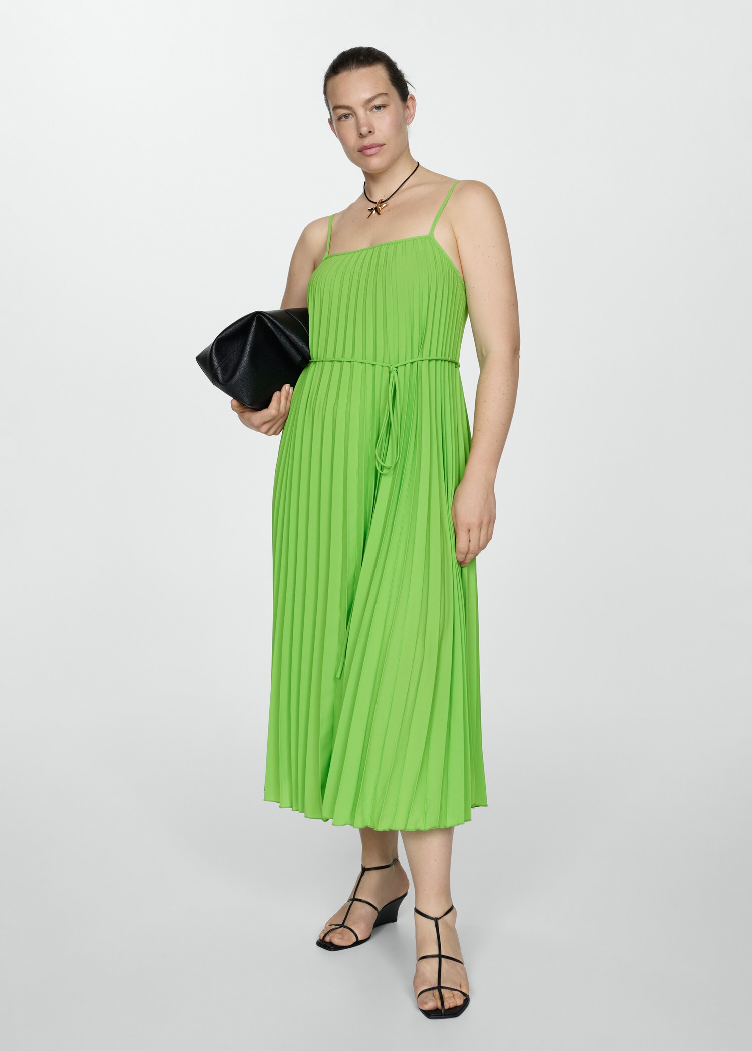 Plissiertes Kleid mit Schleife - Detail des Artikels 3