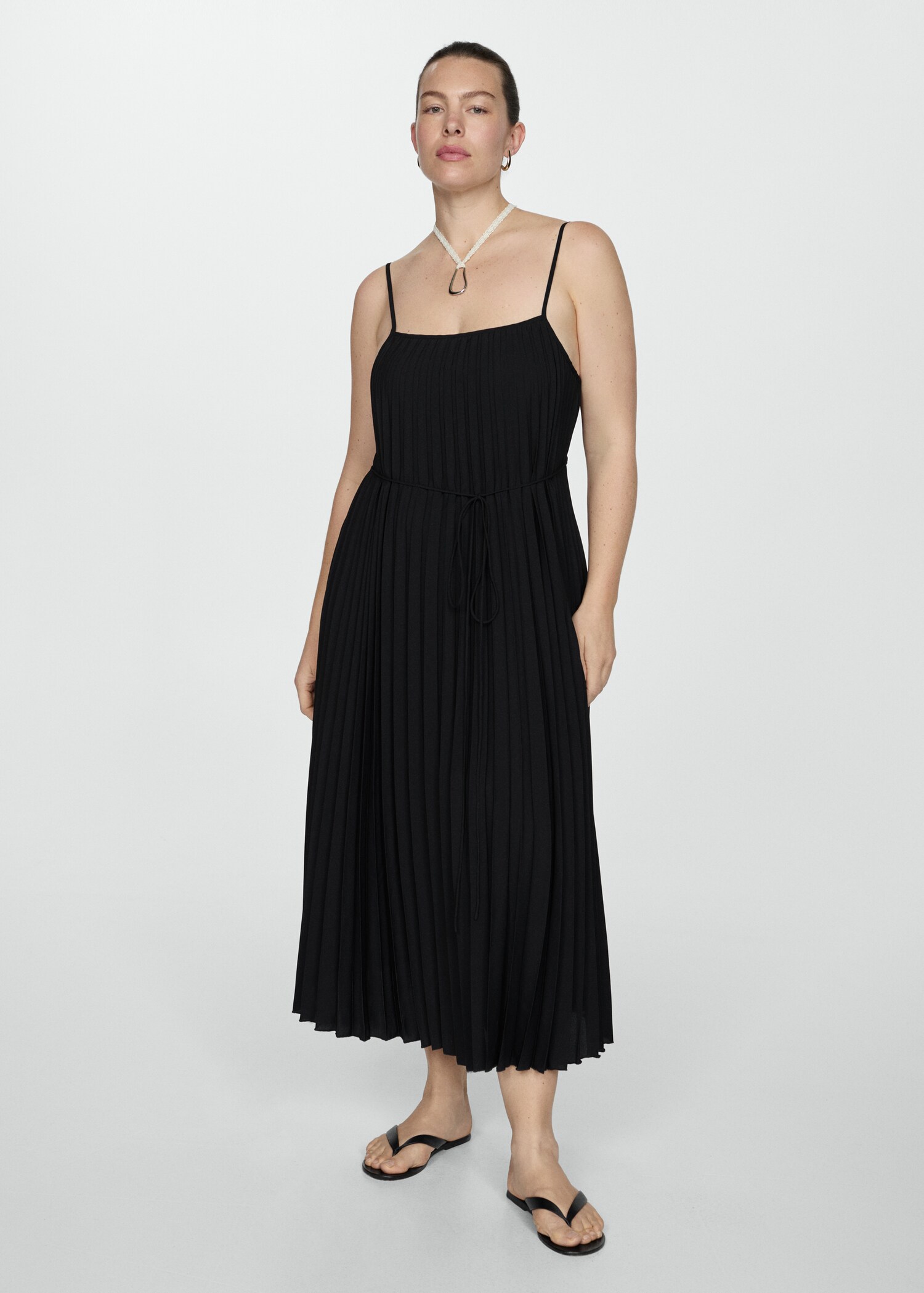 Plissiertes Kleid mit Schleife - Detail des Artikels 3