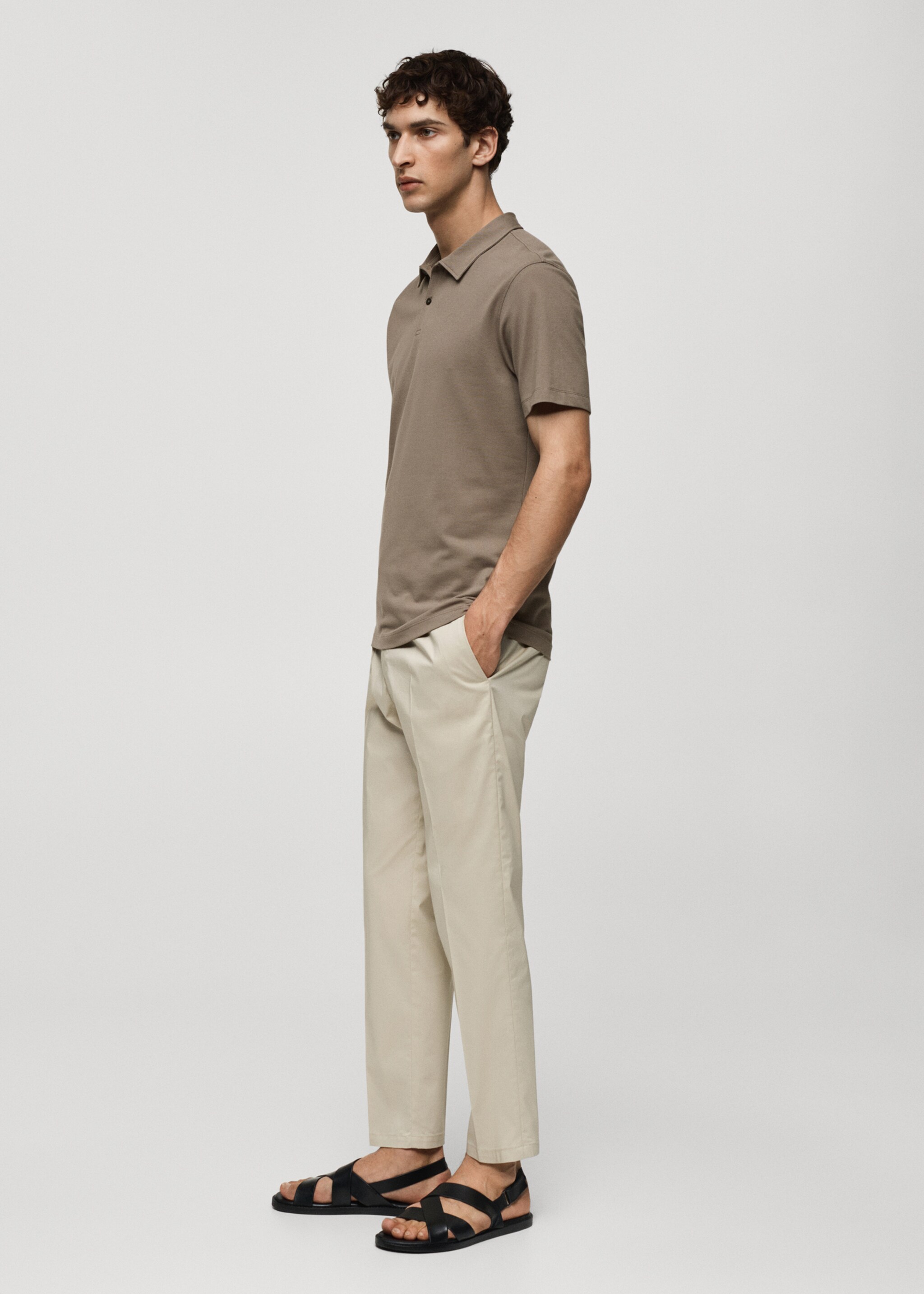 Strukturiertes Slim-Fit-Poloshirt aus Baumwoll-Piqué - Detail des Artikels 2