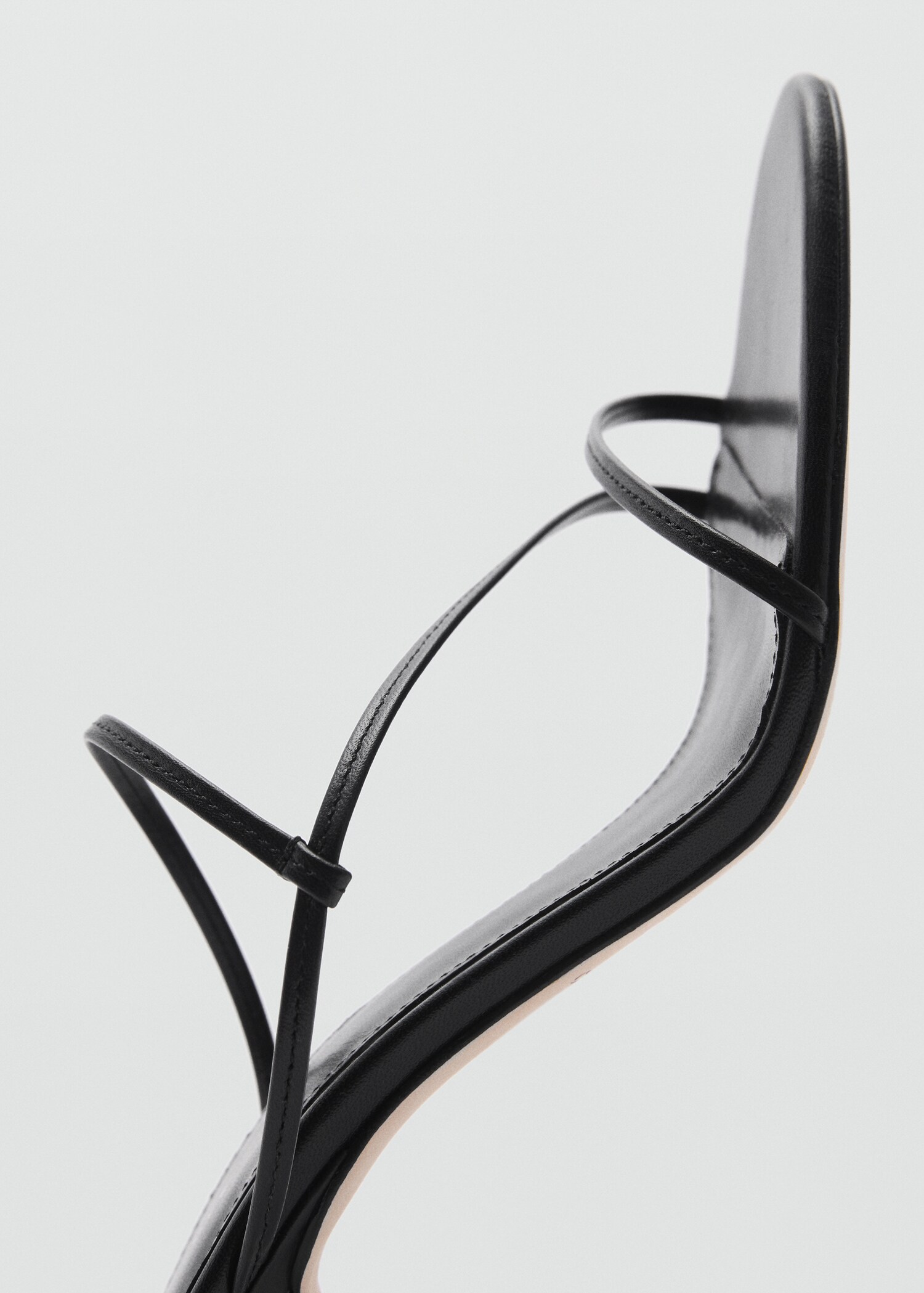 Leren sandalen met hak en bandjes - Detail van het artikel 2