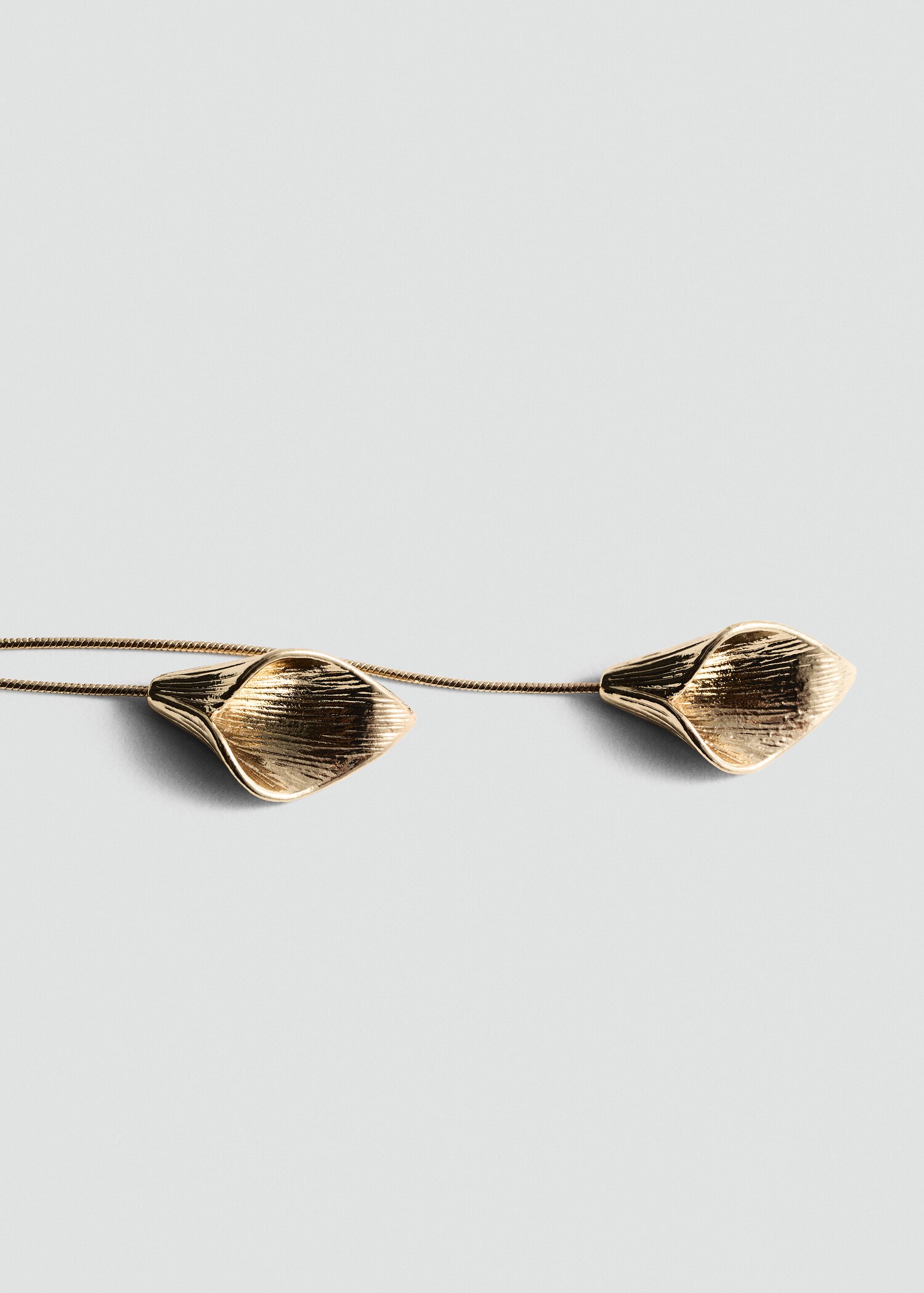 Leaf long necklace - Medium plane