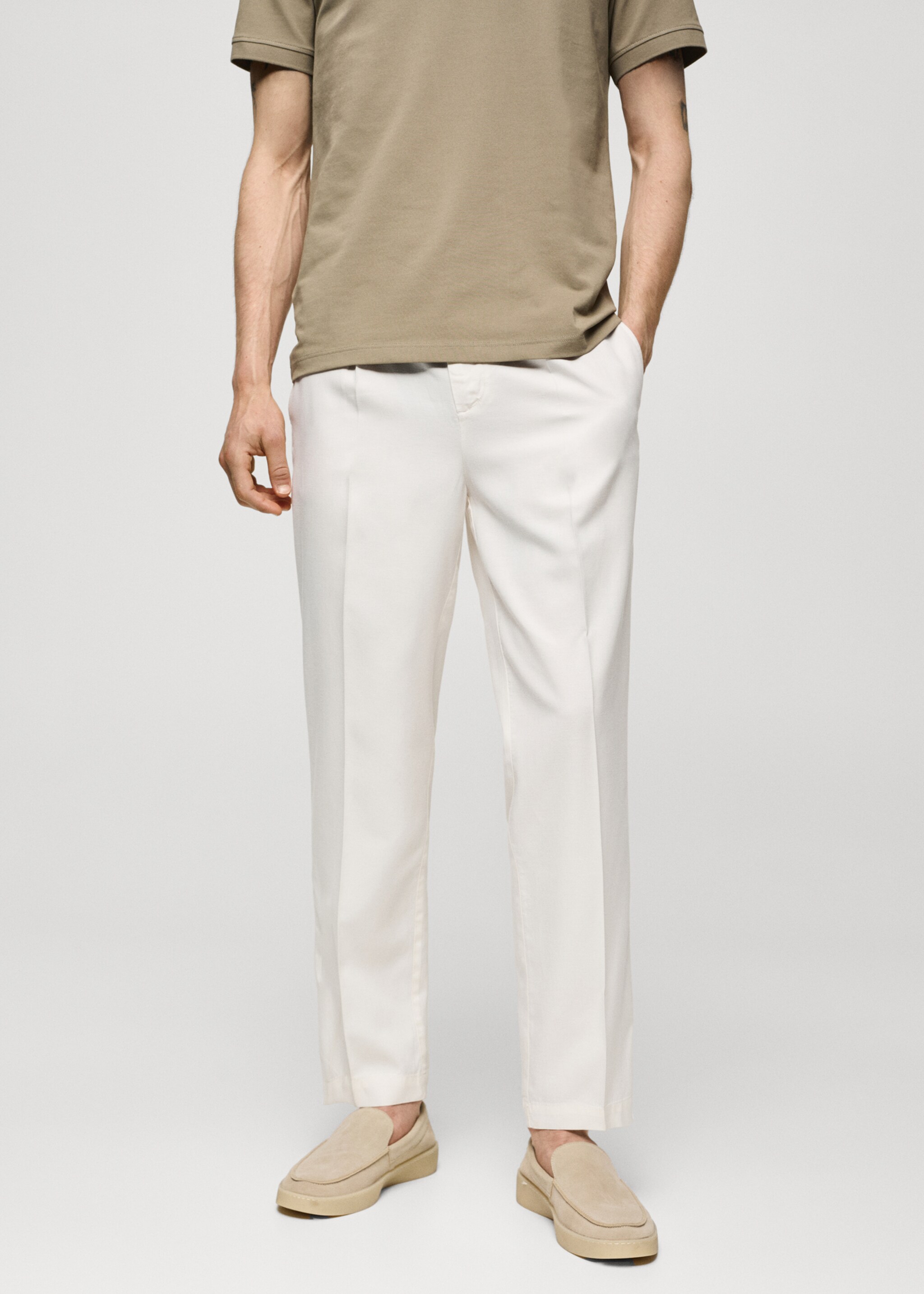 Cotton lyocell pleated trousers - Medium plane, Off White. Ref: 77070562-00.