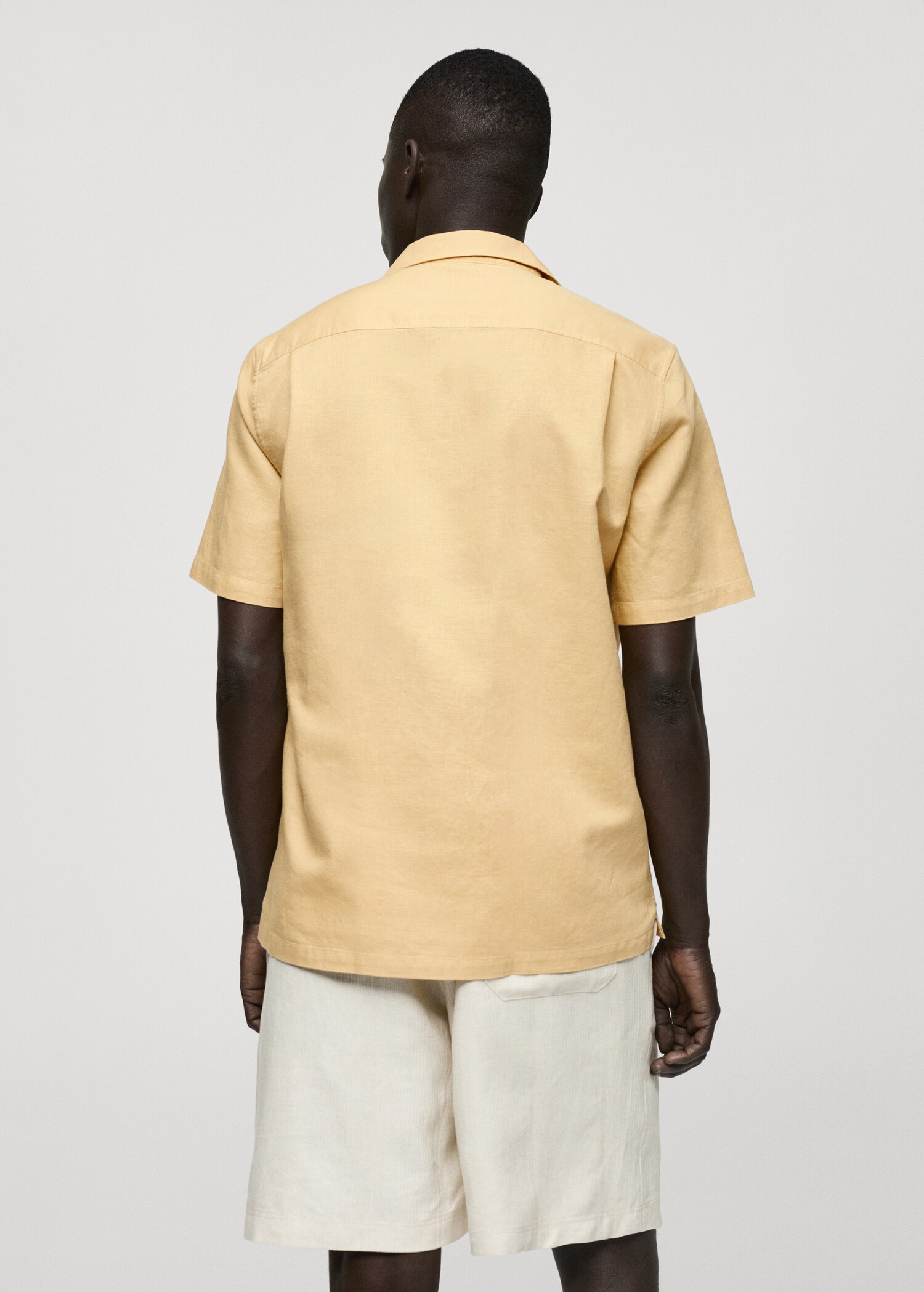 Camisa regular fit lino algodón - Reverso del artículo
