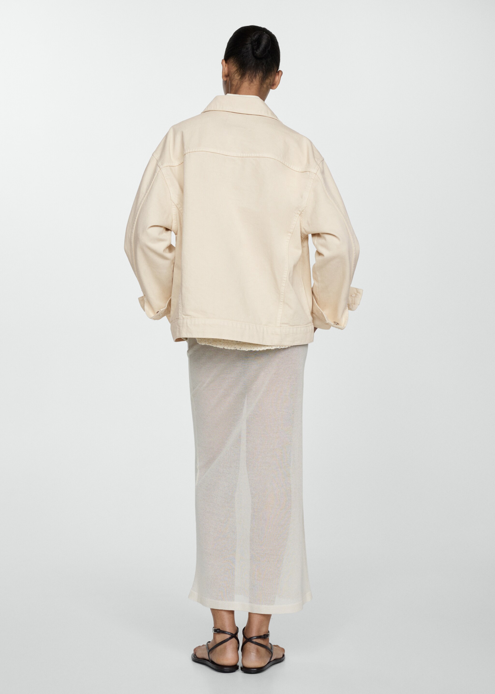 Cazadora vaquera oversize - Reverso del artículo