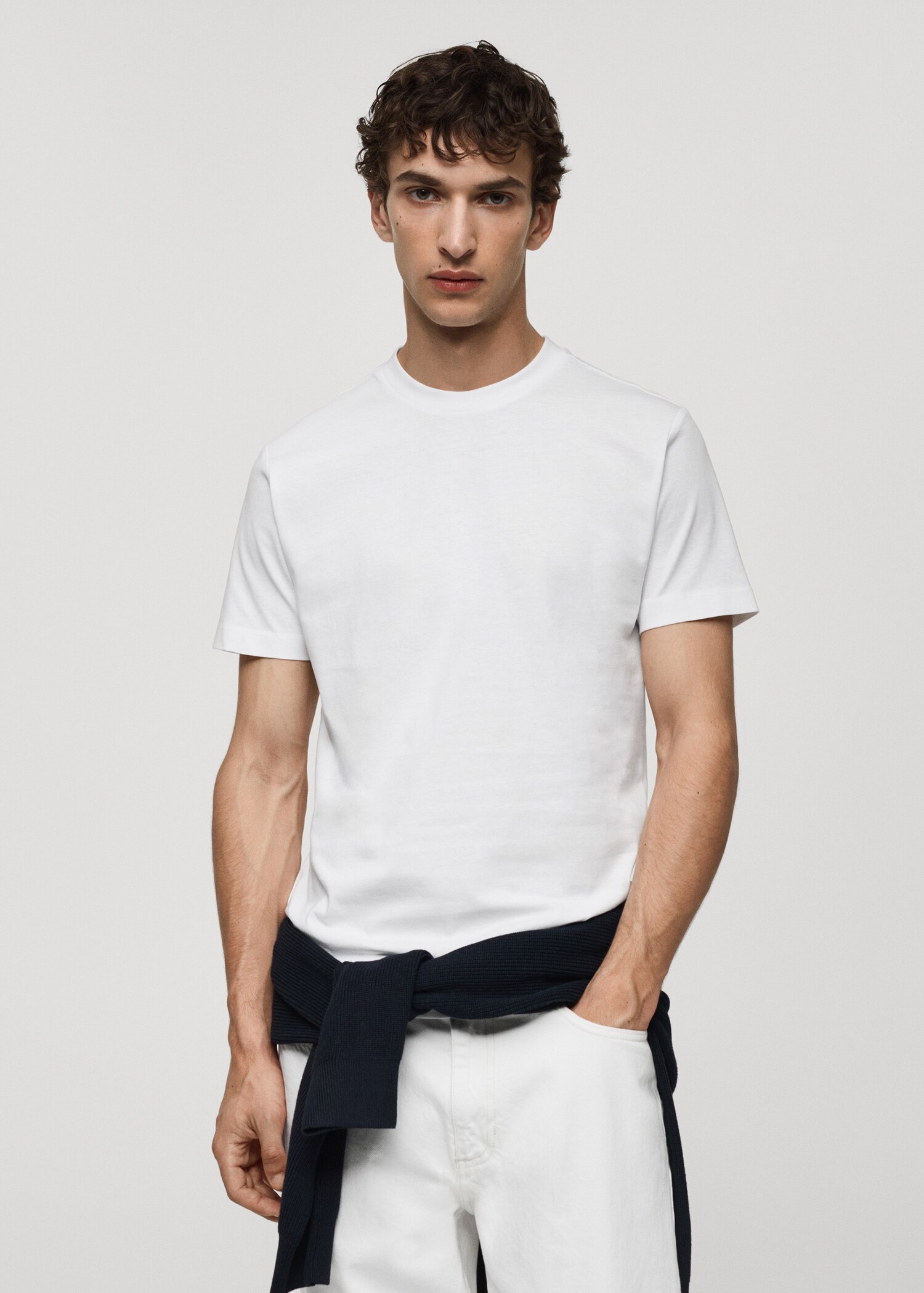Μπλούζα βαμβάκι slim fit - Μεσαίο πλάνο
