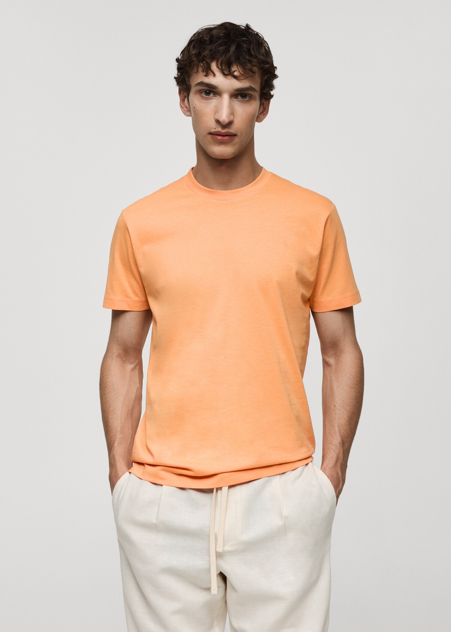 Slim Fit-Baumwoll-T-Shirt - Mittlere Ansicht