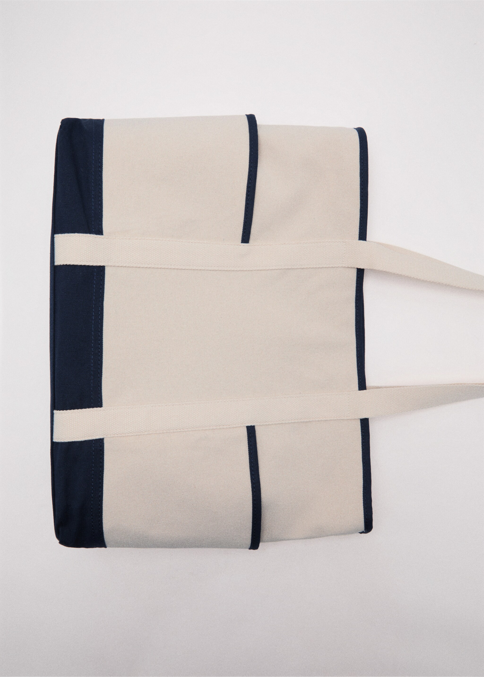 Sac toile de coton contrasté - Détail de l'article 3, Blanc cassé. Ref: 77070611-00.