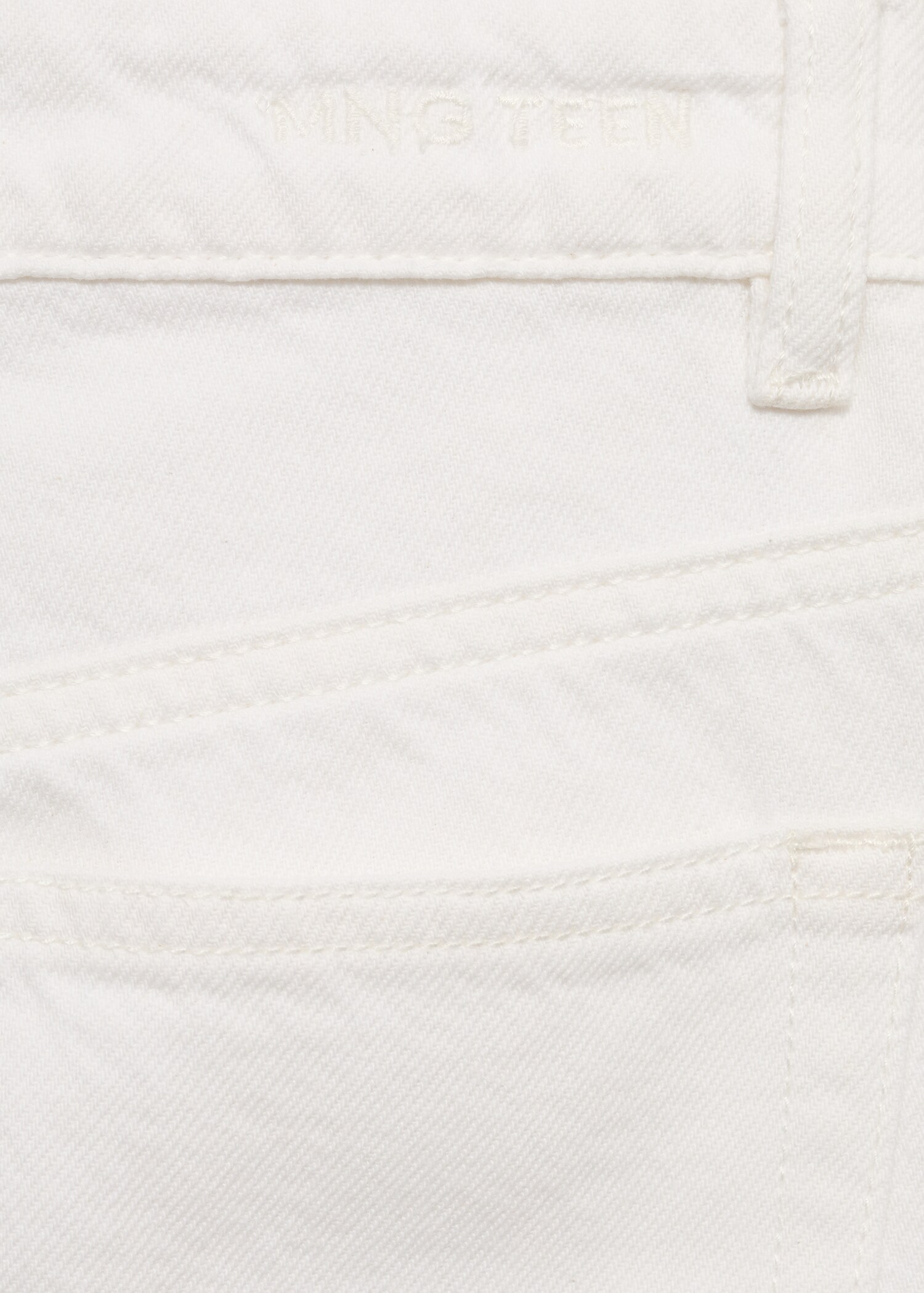 Frayed hem shorts - Details of the article 8