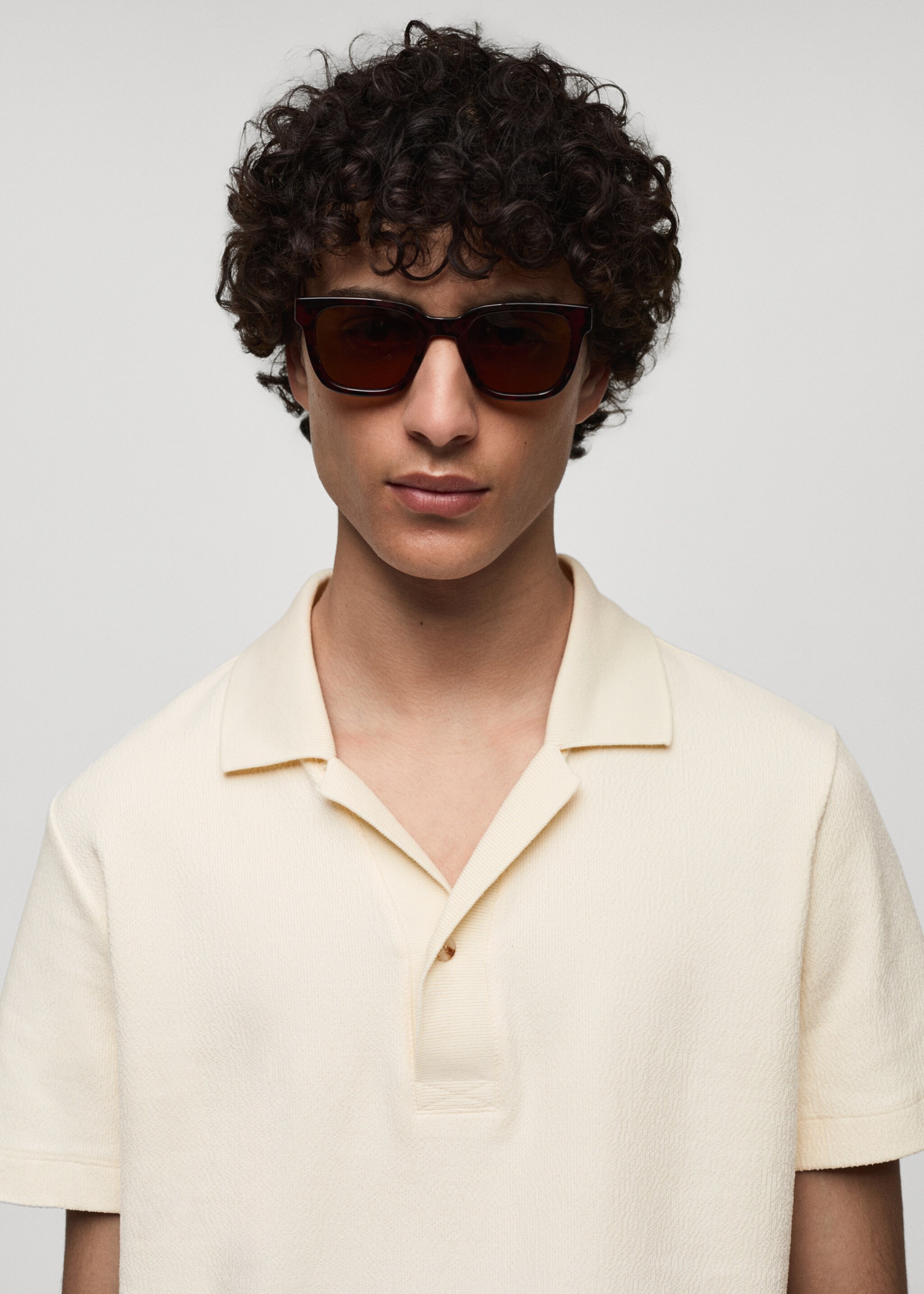 Strukturiertes Regular-Fit-Poloshirt aus Baumwolle - Detail des Artikels 1