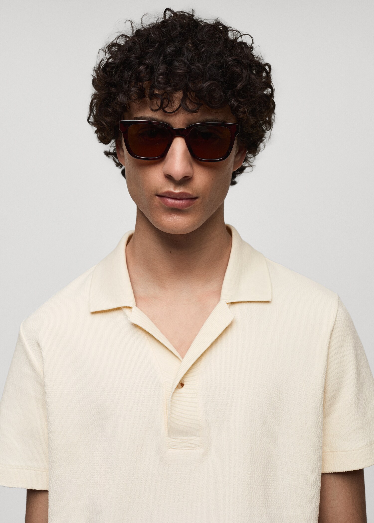 Strukturiertes Regular-Fit-Poloshirt aus Baumwolle - Detail des Artikels 1