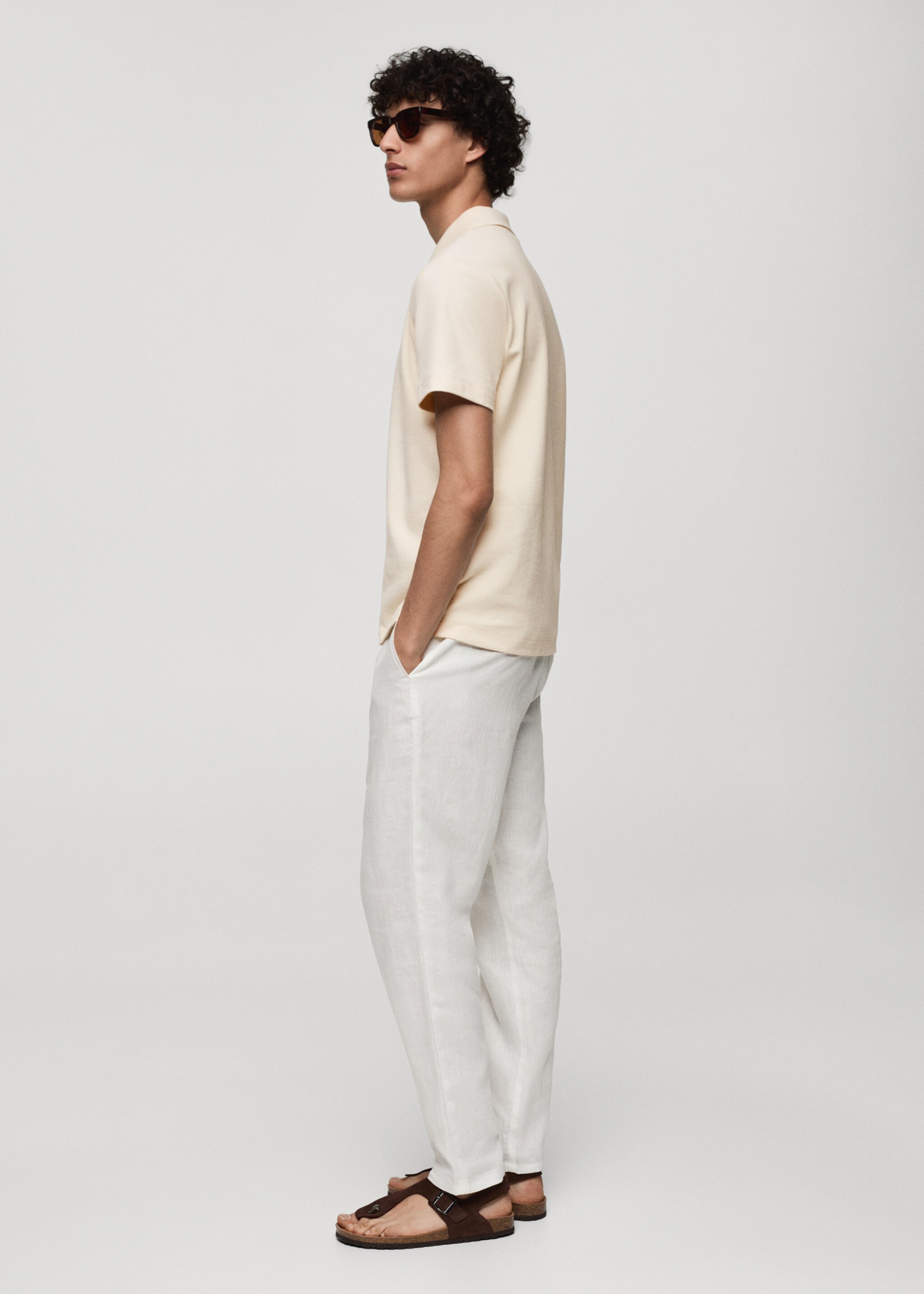 Strukturiertes Regular-Fit-Poloshirt aus Baumwolle - Detail des Artikels 2