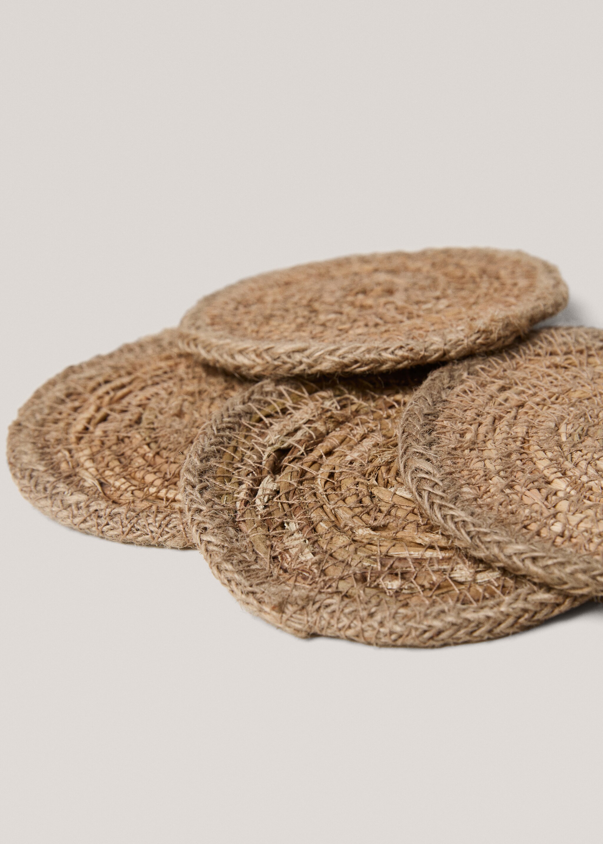 Natural fiber coasters - Details of the article 1, Brown. Ref: 77070644-00.