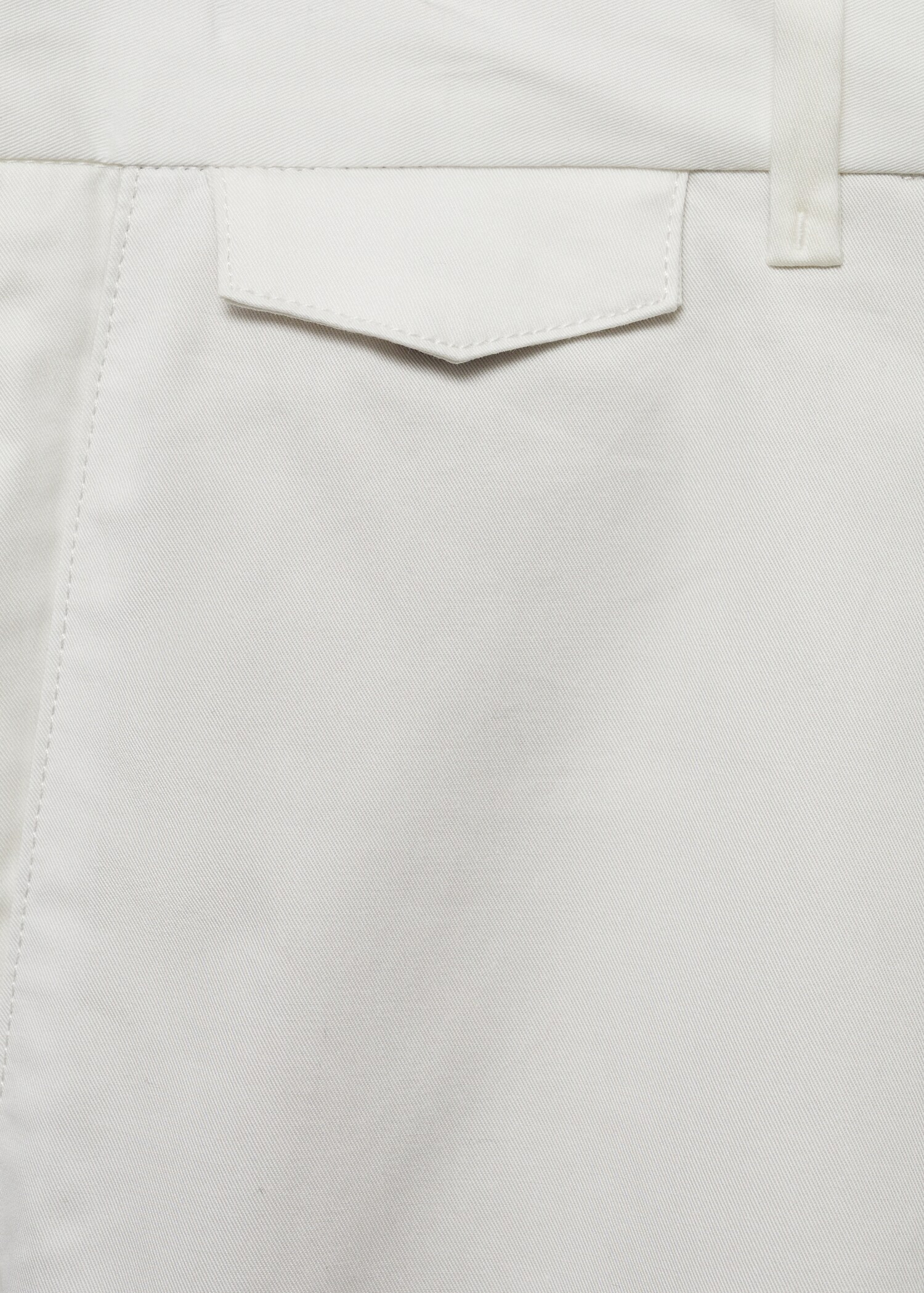 Slim Fit-Bermudashorts aus Baumwolle - Detail des Artikels 0