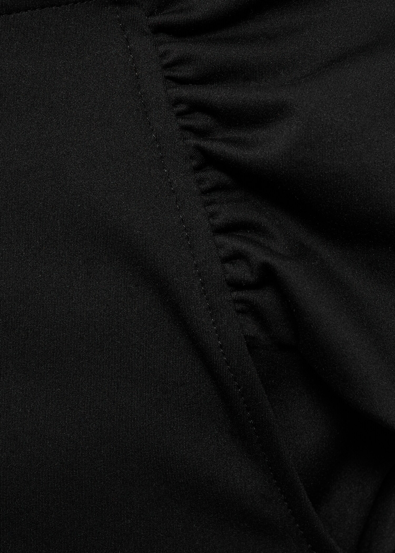 Off-shoulder top - Details of the article 0