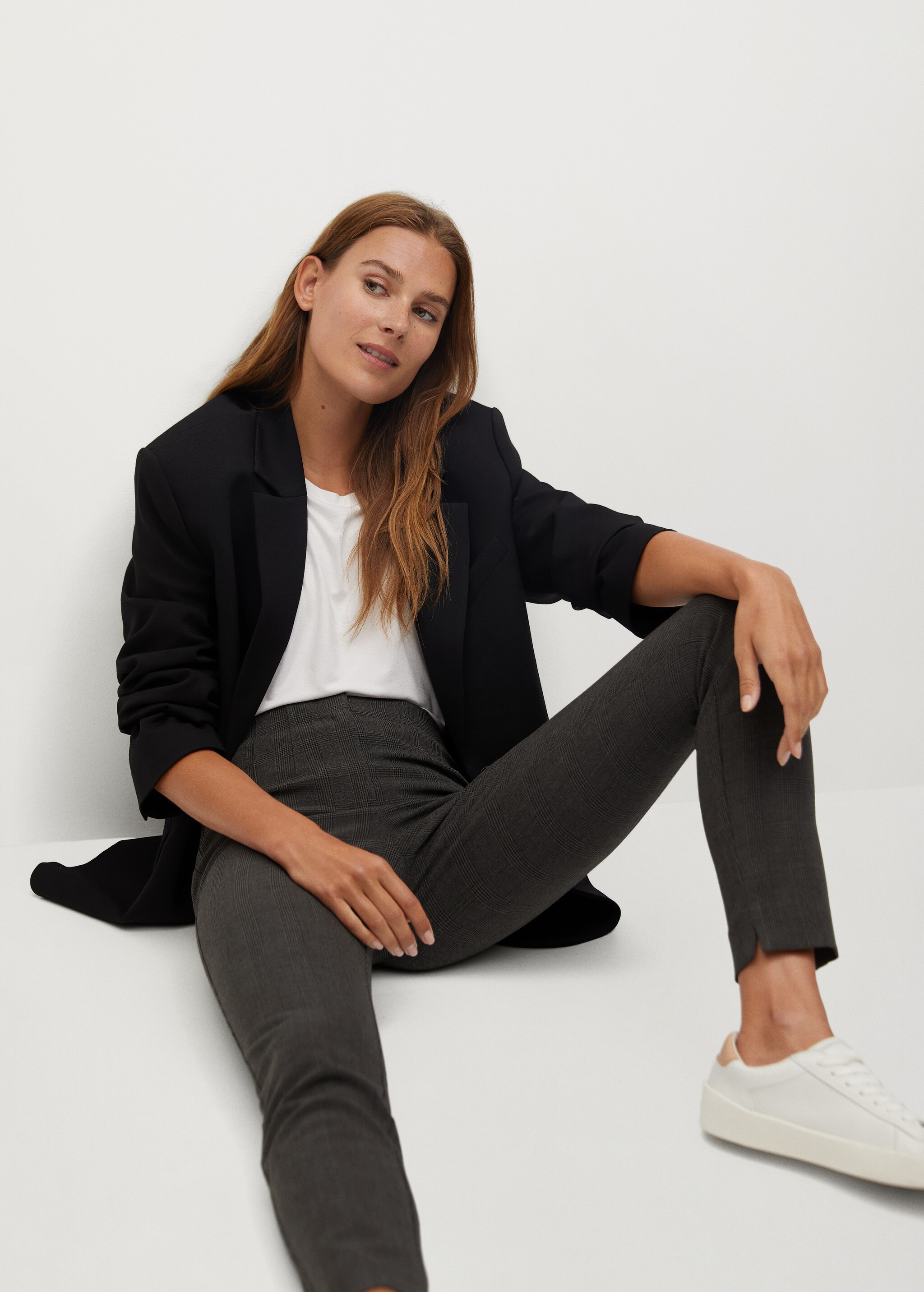 Elastic waist pants - Details of the article 1