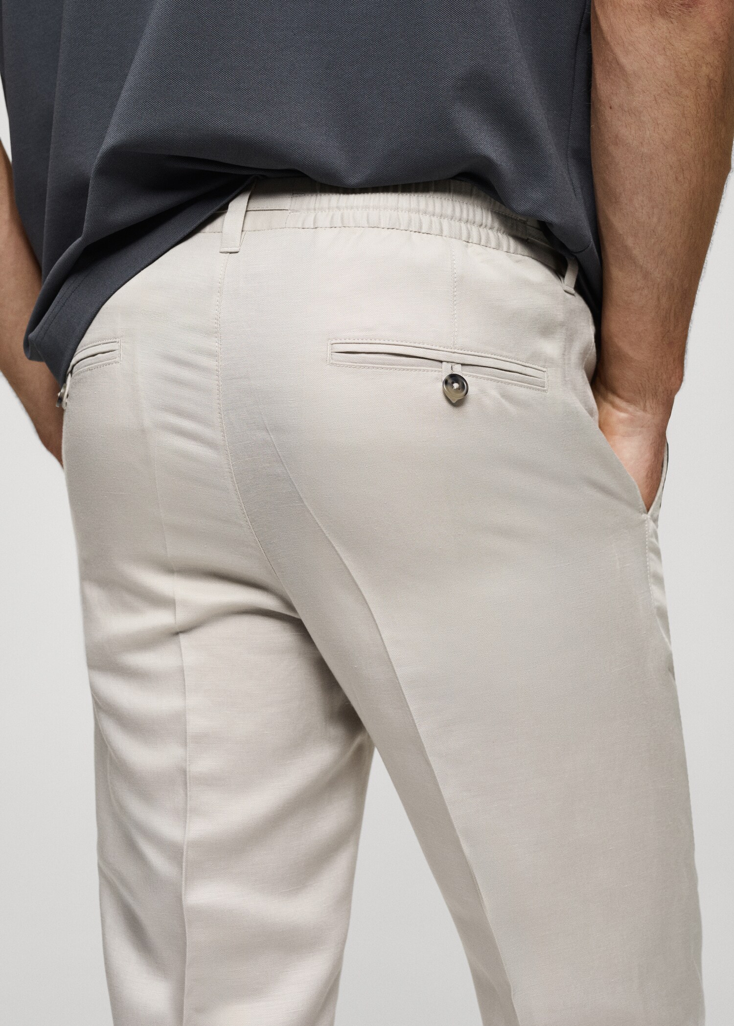 Broek van linnen en tencel met koord - Detail van het artikel 6