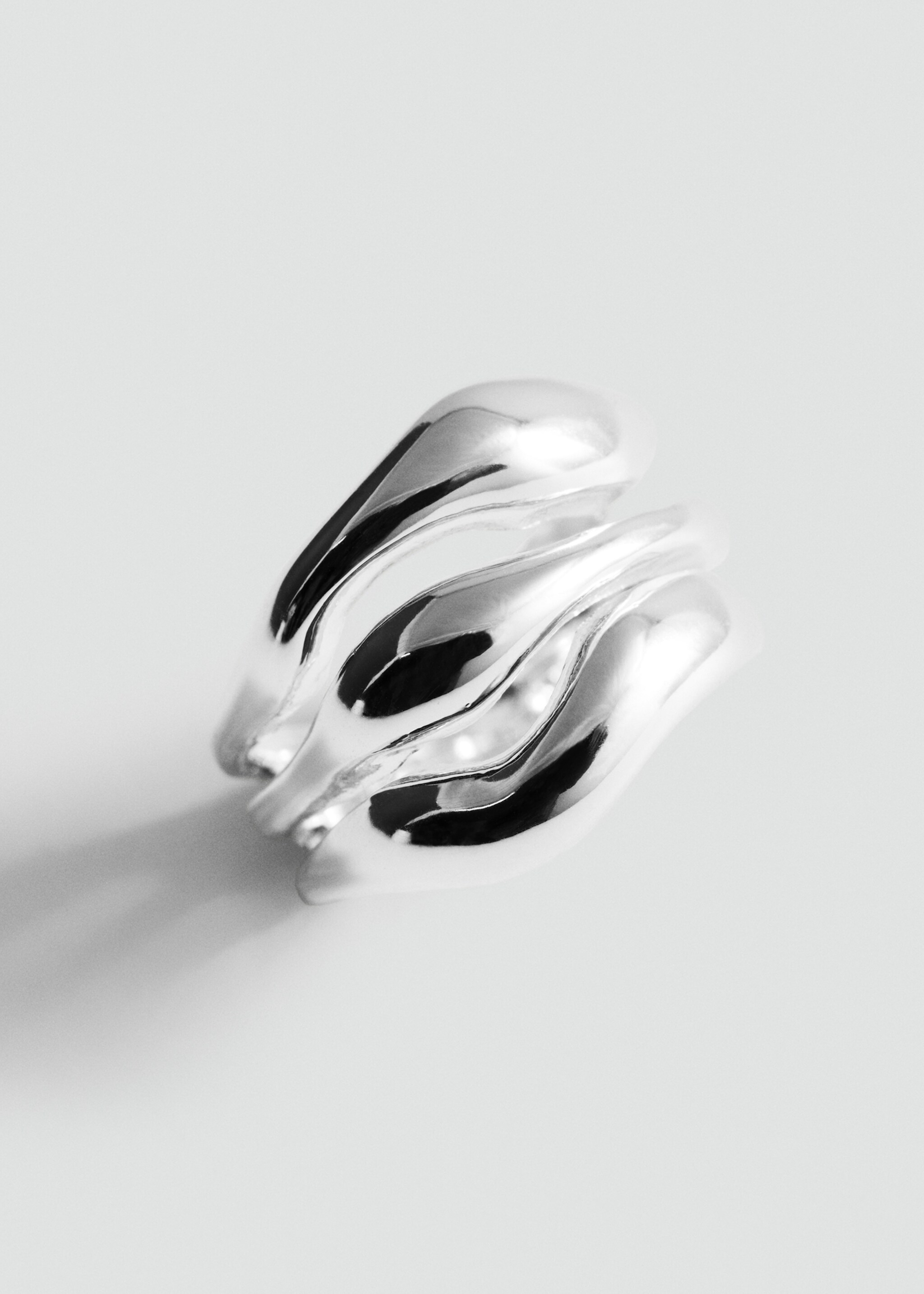 Irregular triple ring - Medium plane, Silver. Ref: 77072542-00.