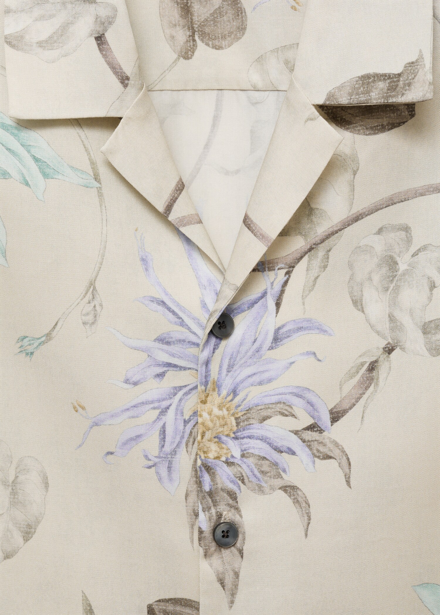 Fließendes Hemd mit floralem Muster - Detail des Artikels 8