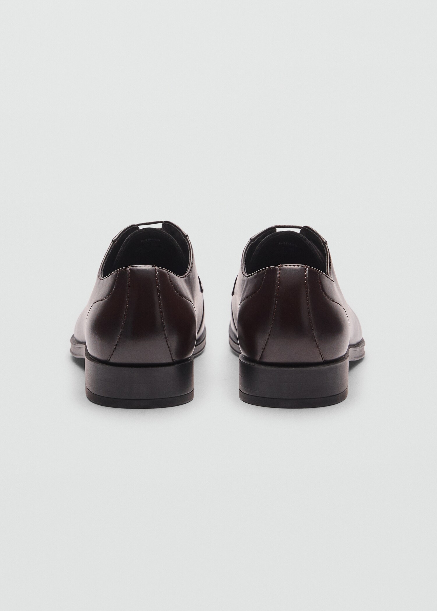 Leather-effect suit shoes - Details of the article 2