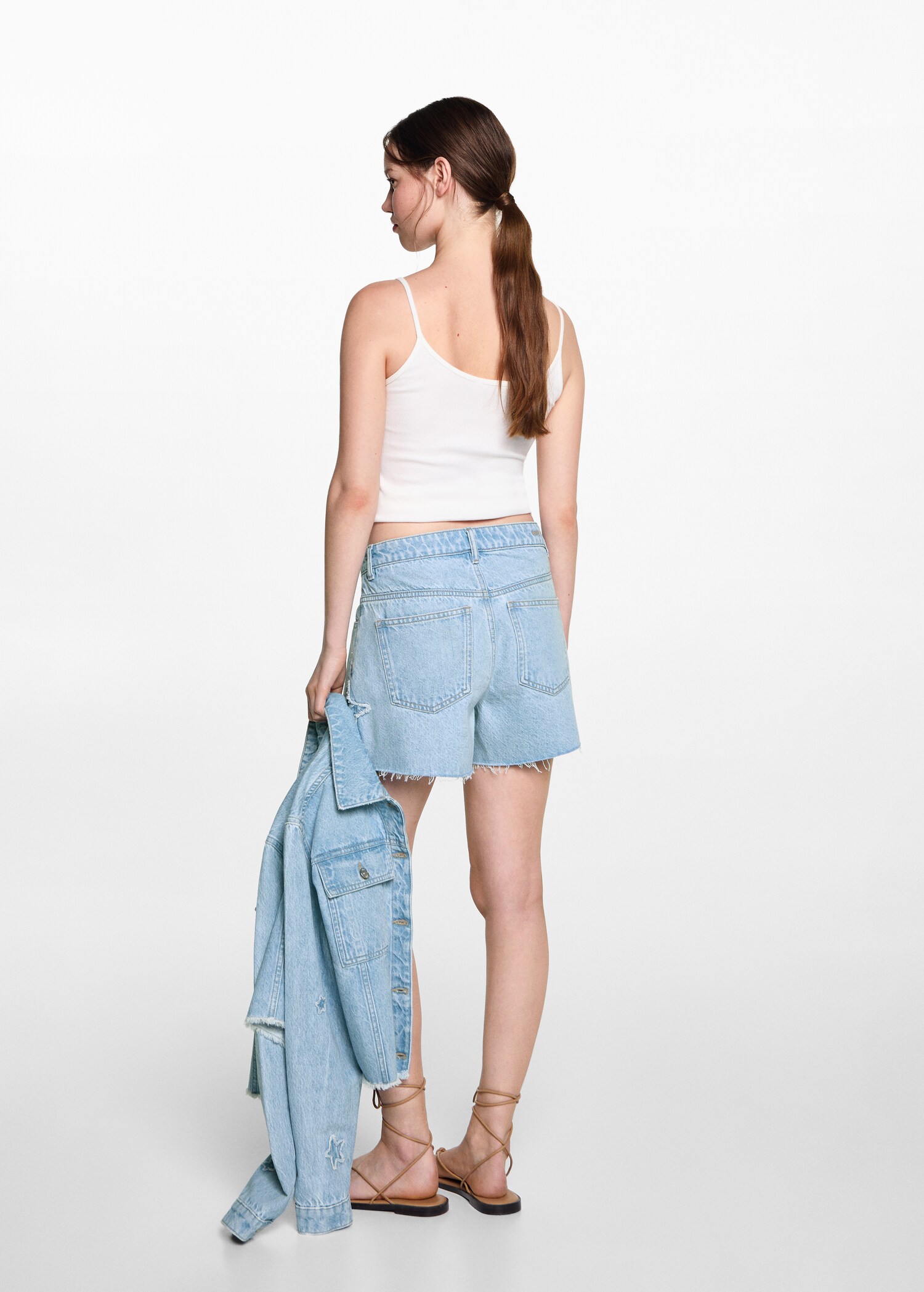 Star denim shorts - Reverse of the article