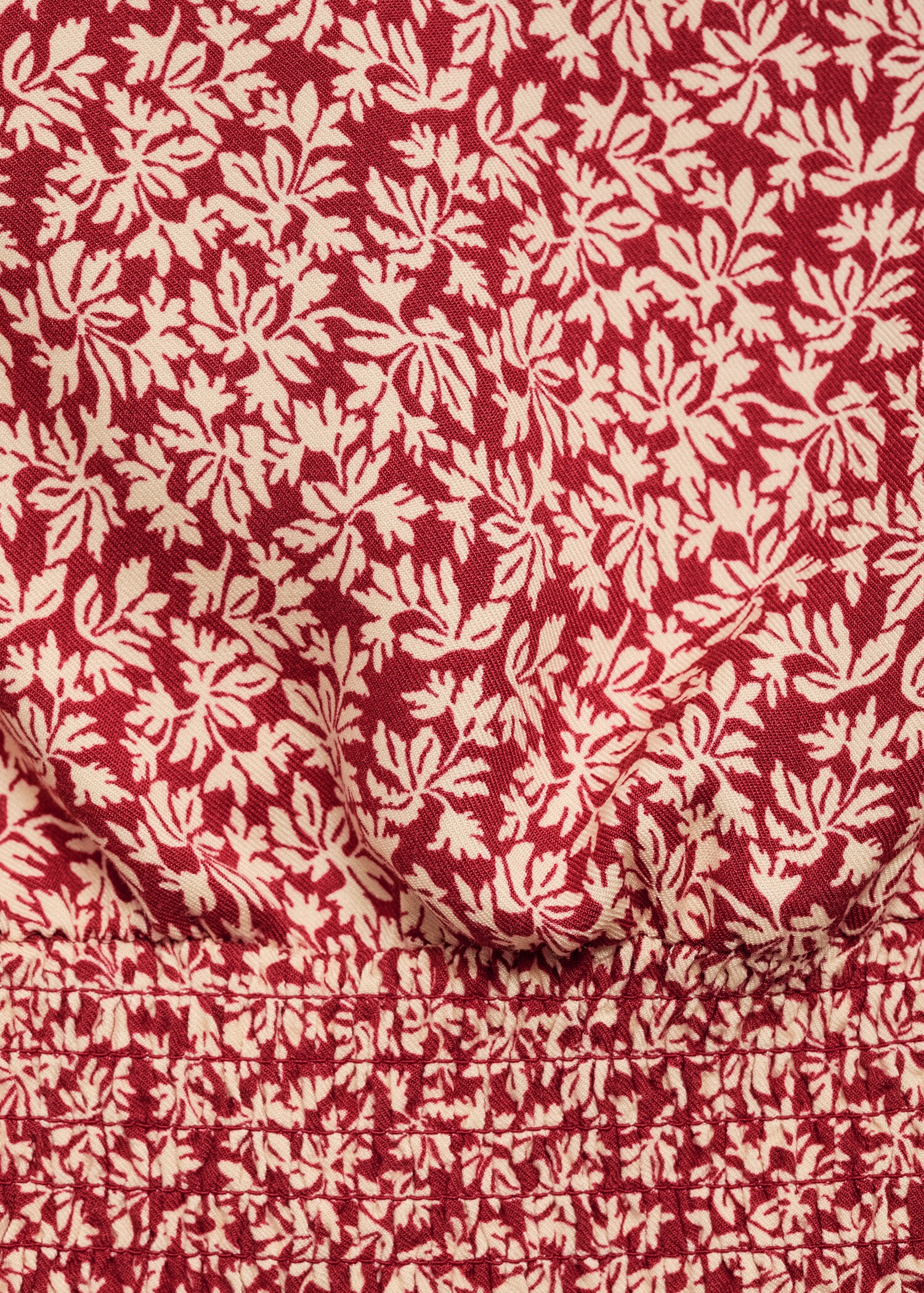 Gemusterte Bluse mit Raffdetails - Detail des Artikels 8