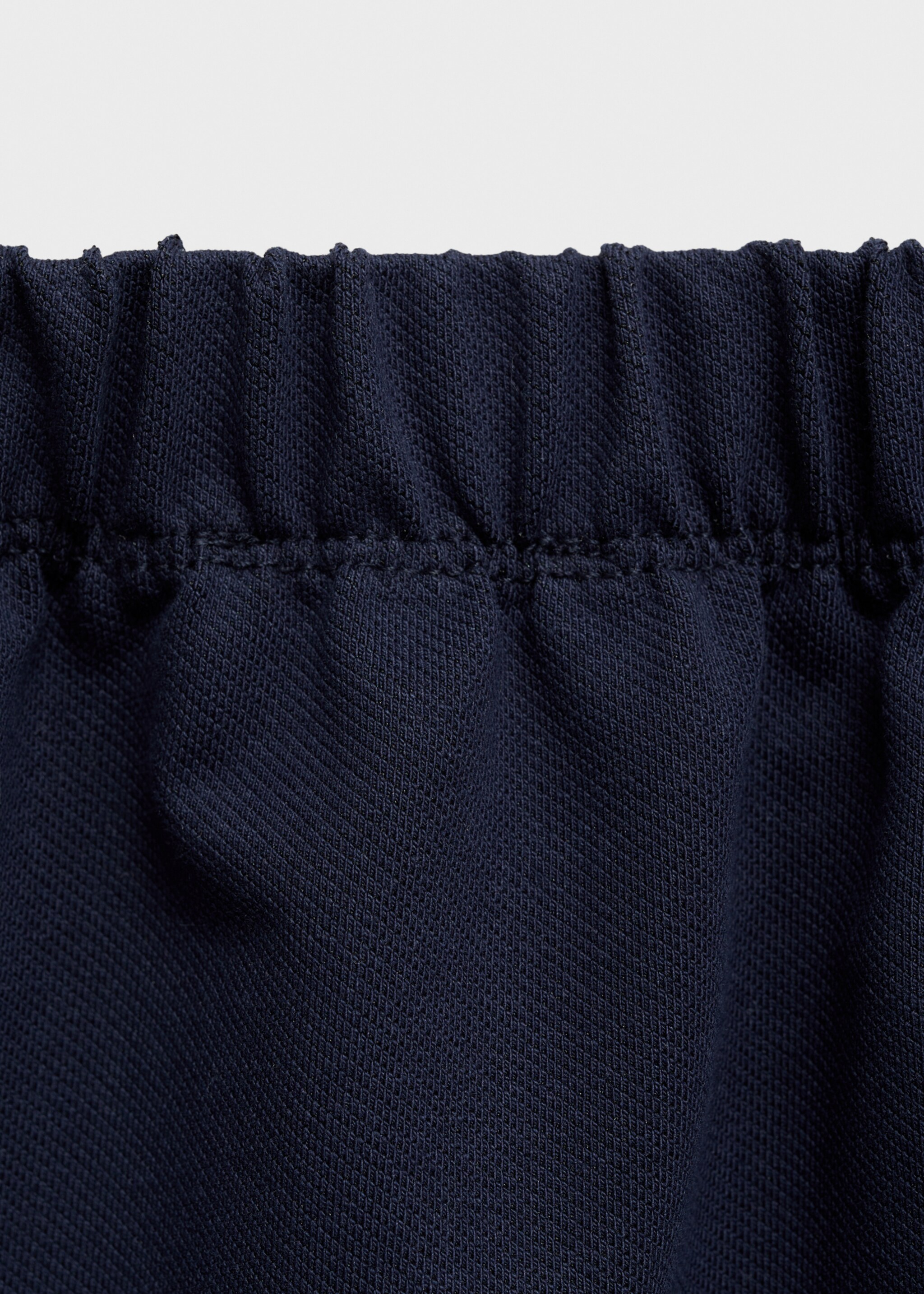 Mini-Faltenrock - Detail des Artikels 0, Dunkles Marineblau. Ref: 77073282-00.
