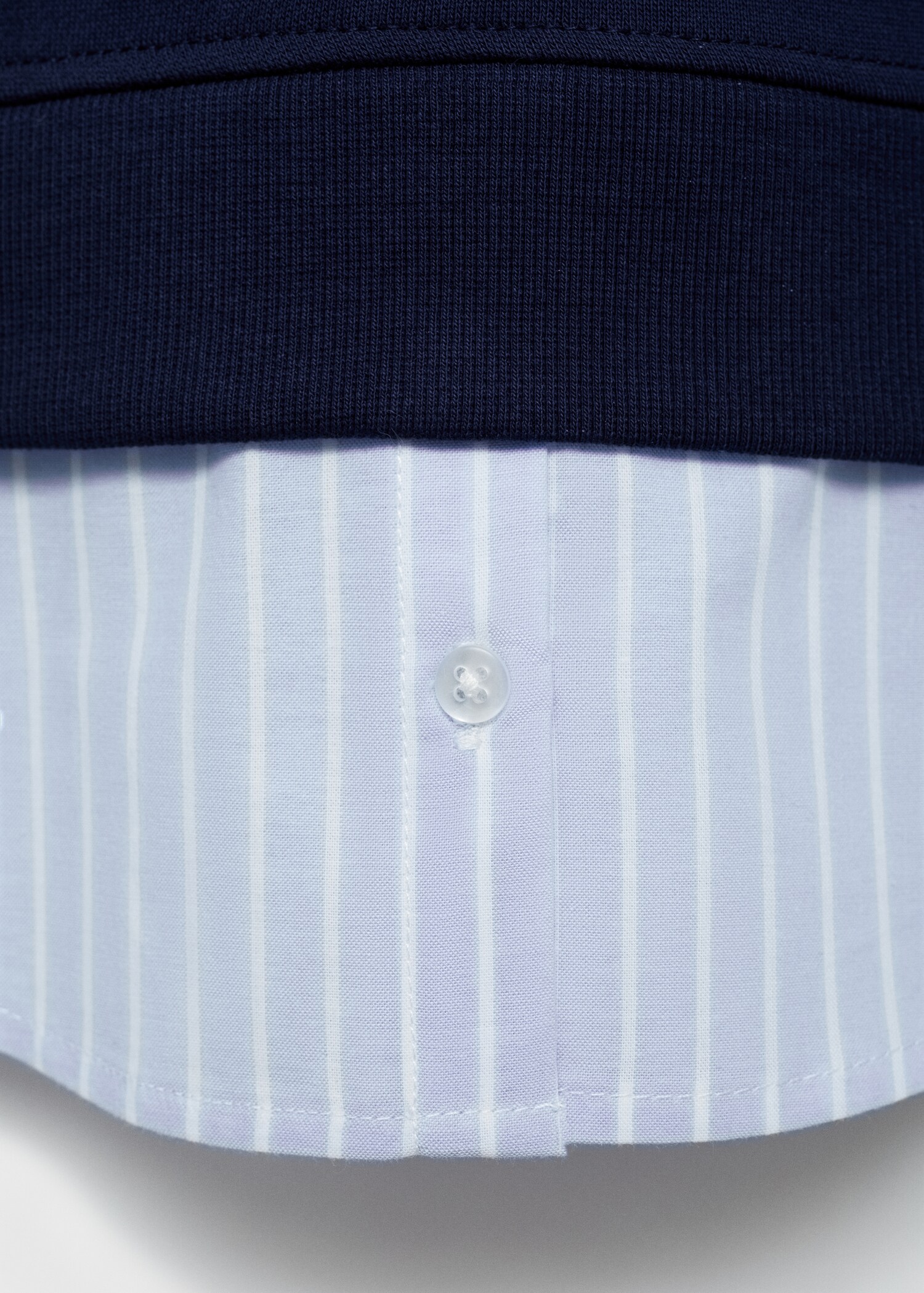 Striped shirt hem sweatshirt - Details of the article 0