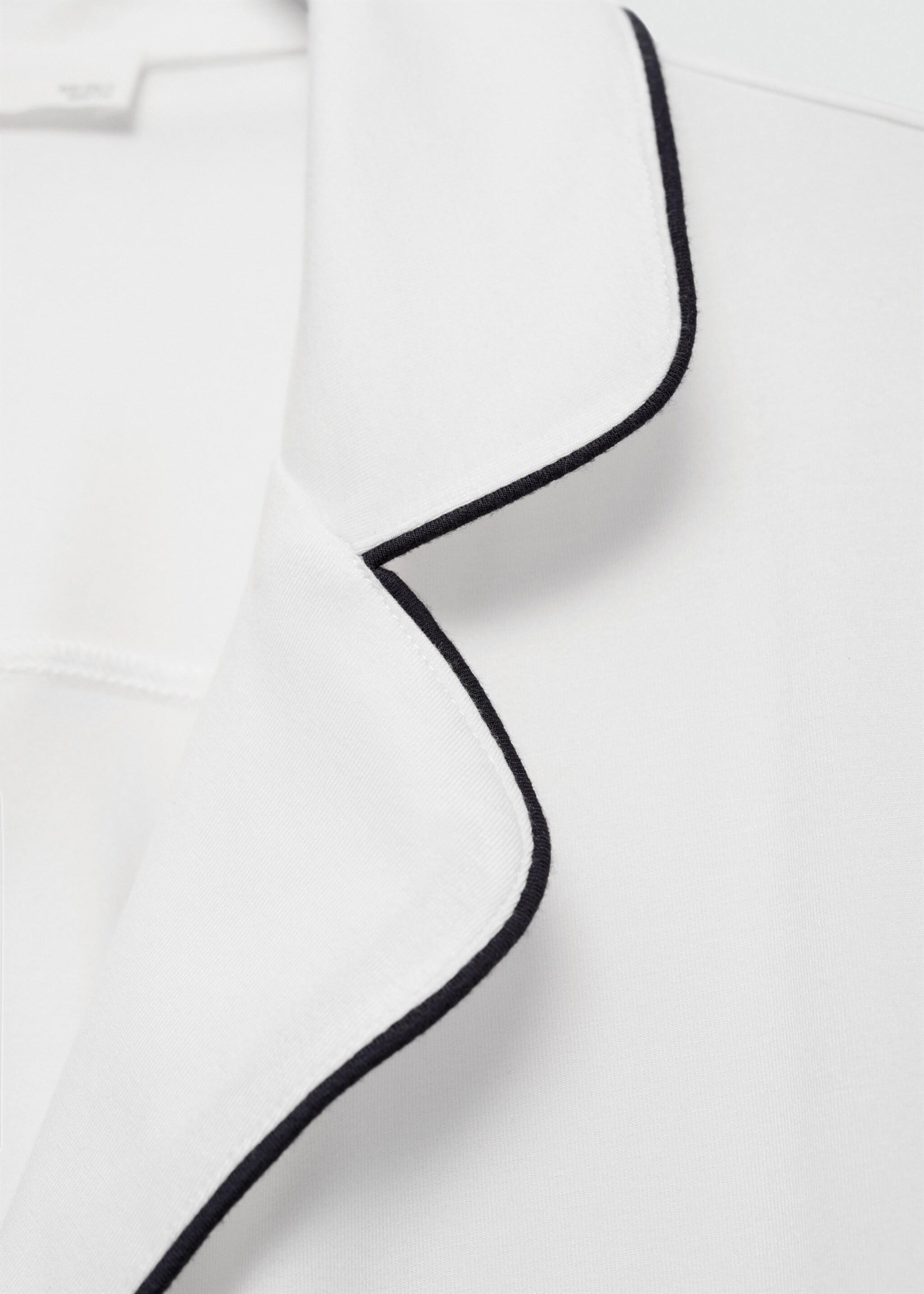 Two-piece pyjamas with piping - Details of the article 8, Off White. Ref: 77073289-00.