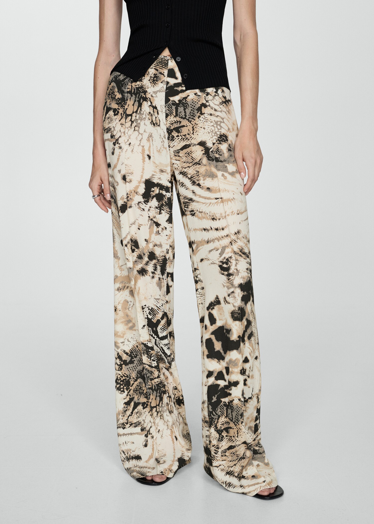 Fließende Hose mit Animal Print - Mittlere Ansicht