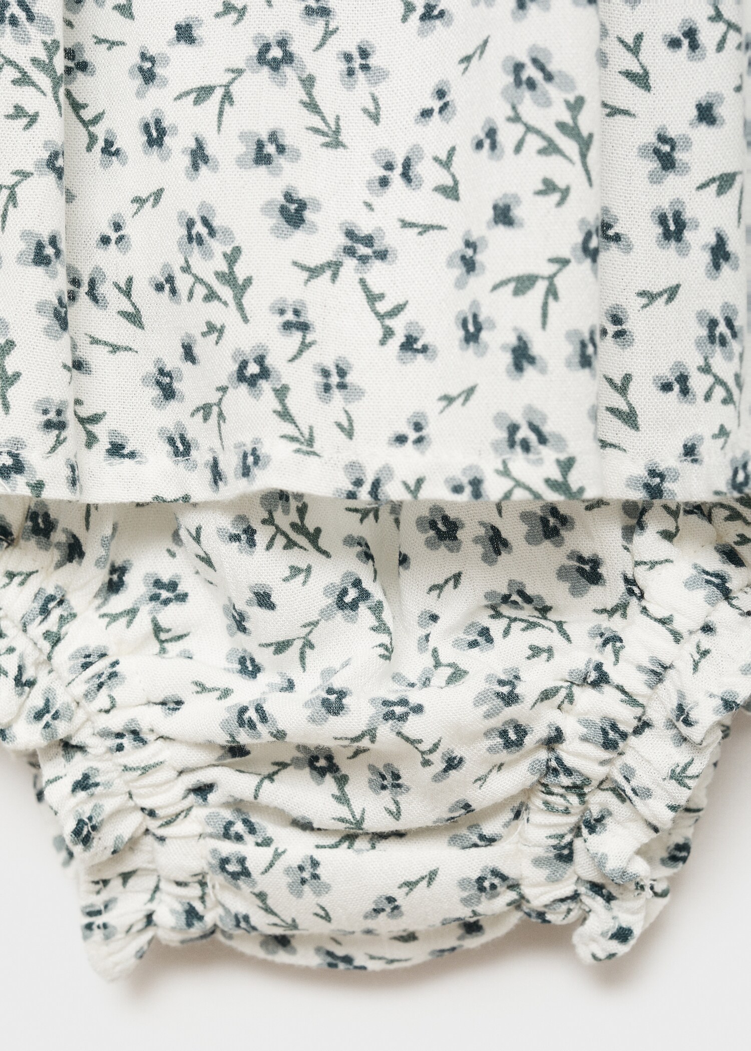 Printed dress and nappy cover - Details of the article 8