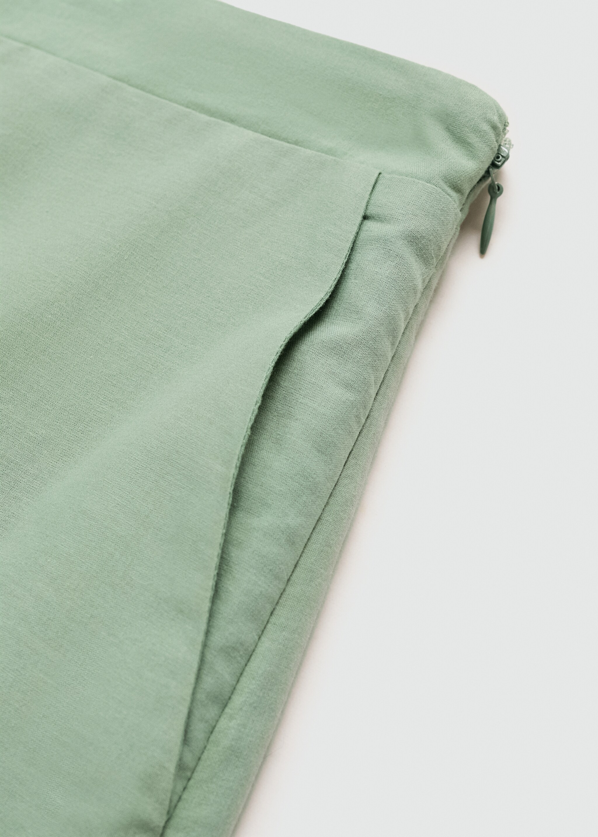 Bestickte Lochstrick-Shorts - Detail des Artikels 0, Grün. Ref: 77074017-00.