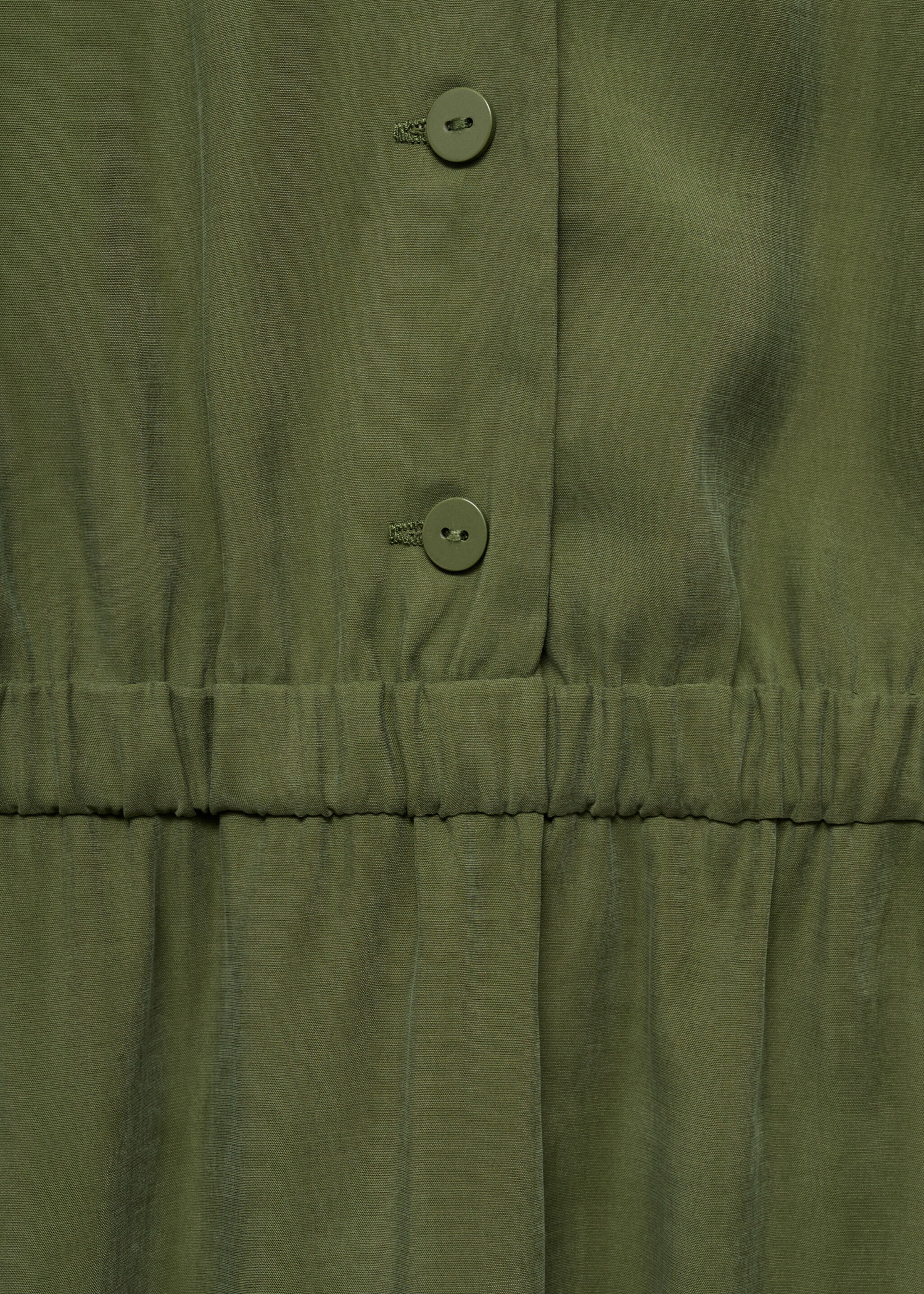 Modal dress with buttons - Details of the article 8, Forest Green. Ref: 77074018-00.