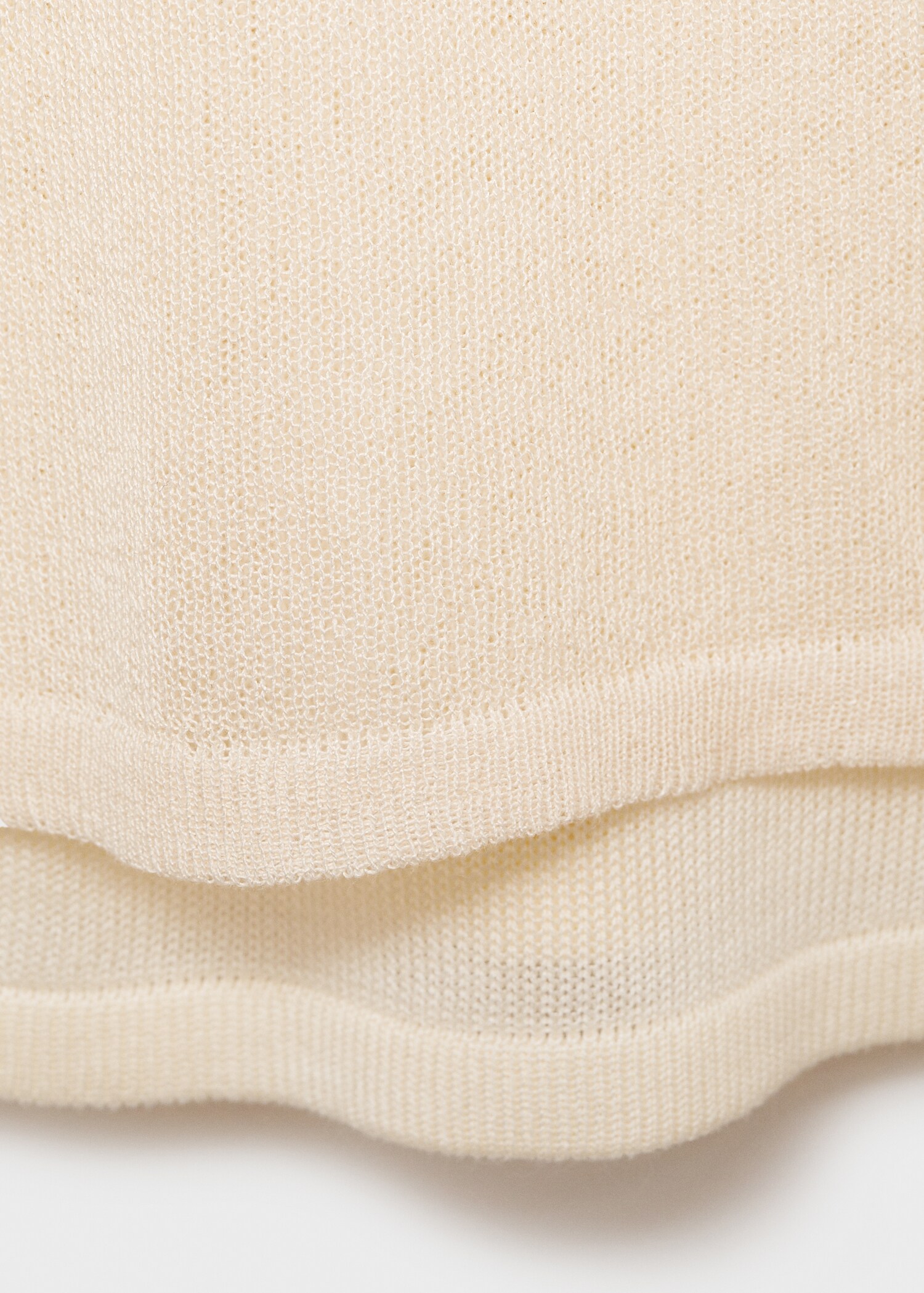 Contrasting knit sweater - Details of the article 8