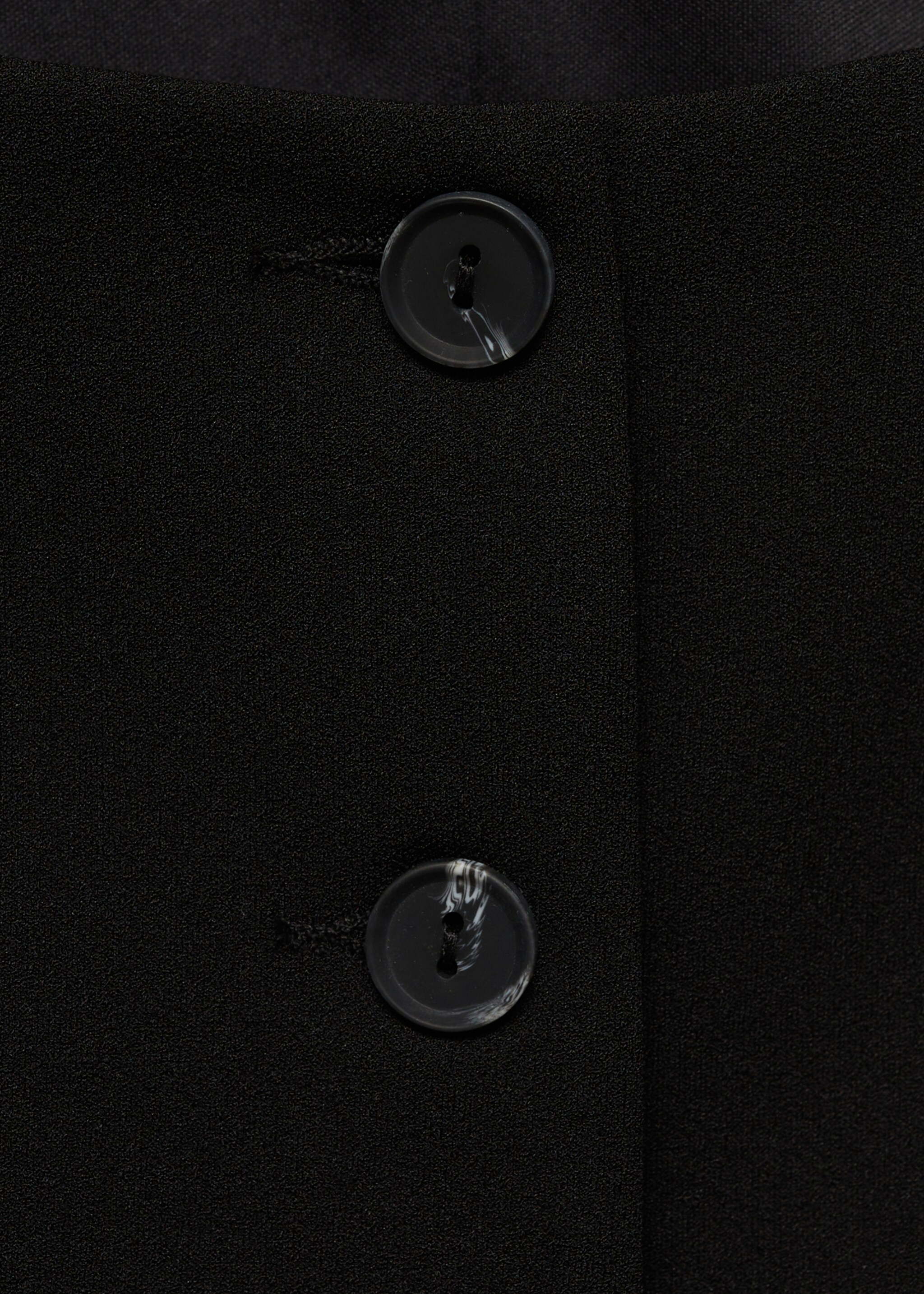 Waistcoat with wide straps - Details of the article 8, Black. Ref: 77074026-00.