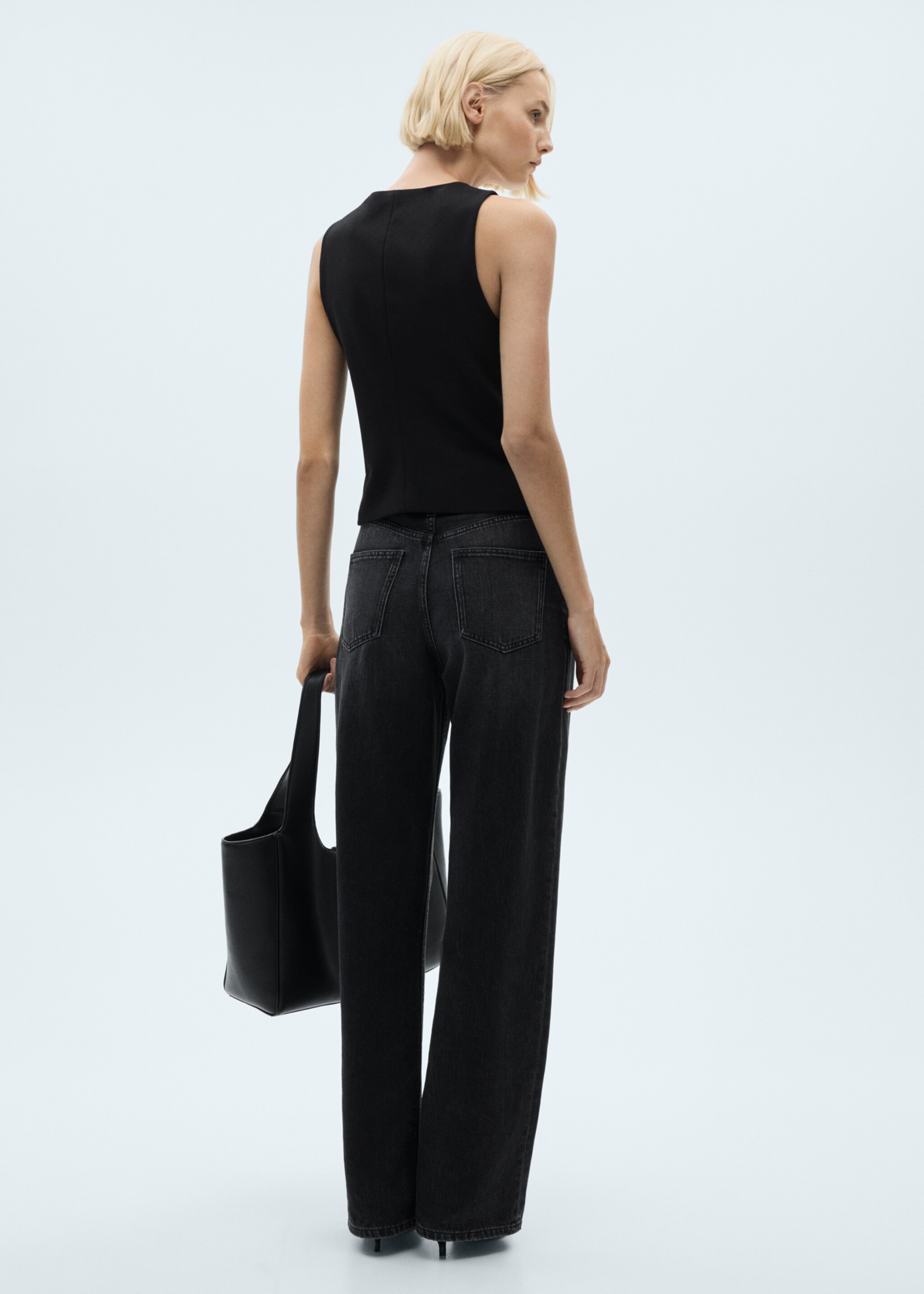 Waistcoat with wide straps - Reverse of the article, Black. Ref: 77074026-00.
